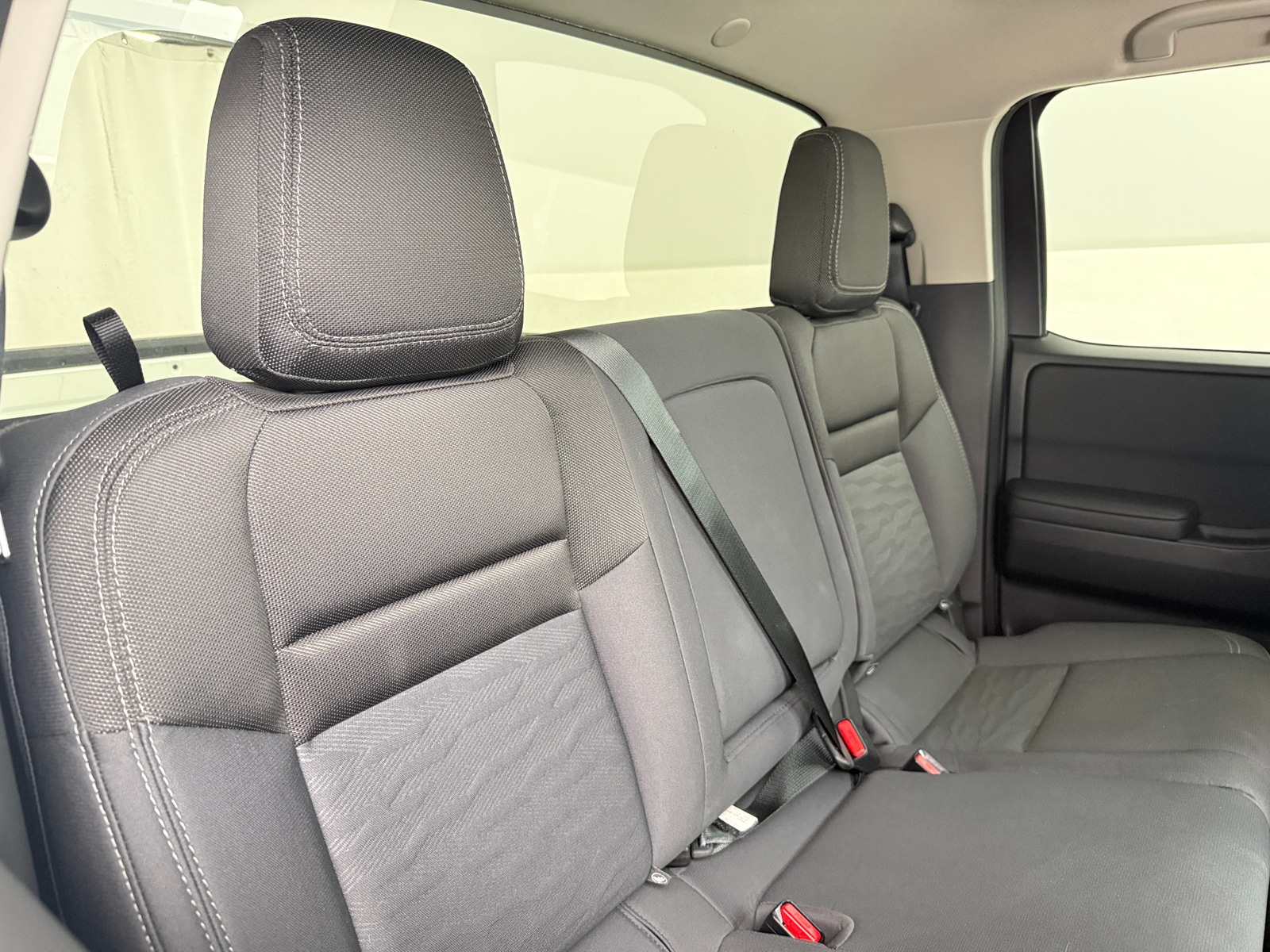 Thumbnail: 2024 Nissan Frontier - 6