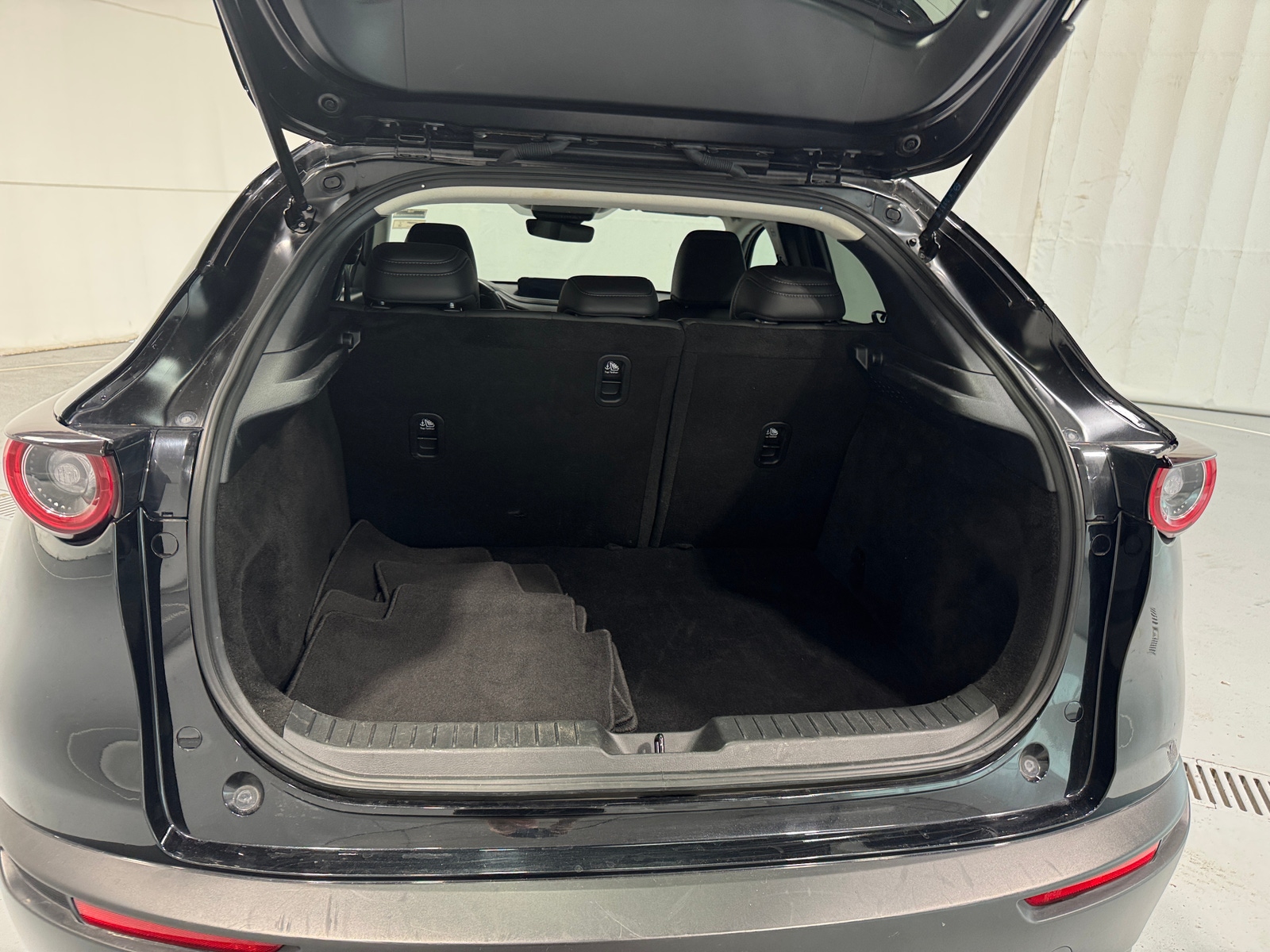 Thumbnail: 2025 Mazda CX-30 - 6