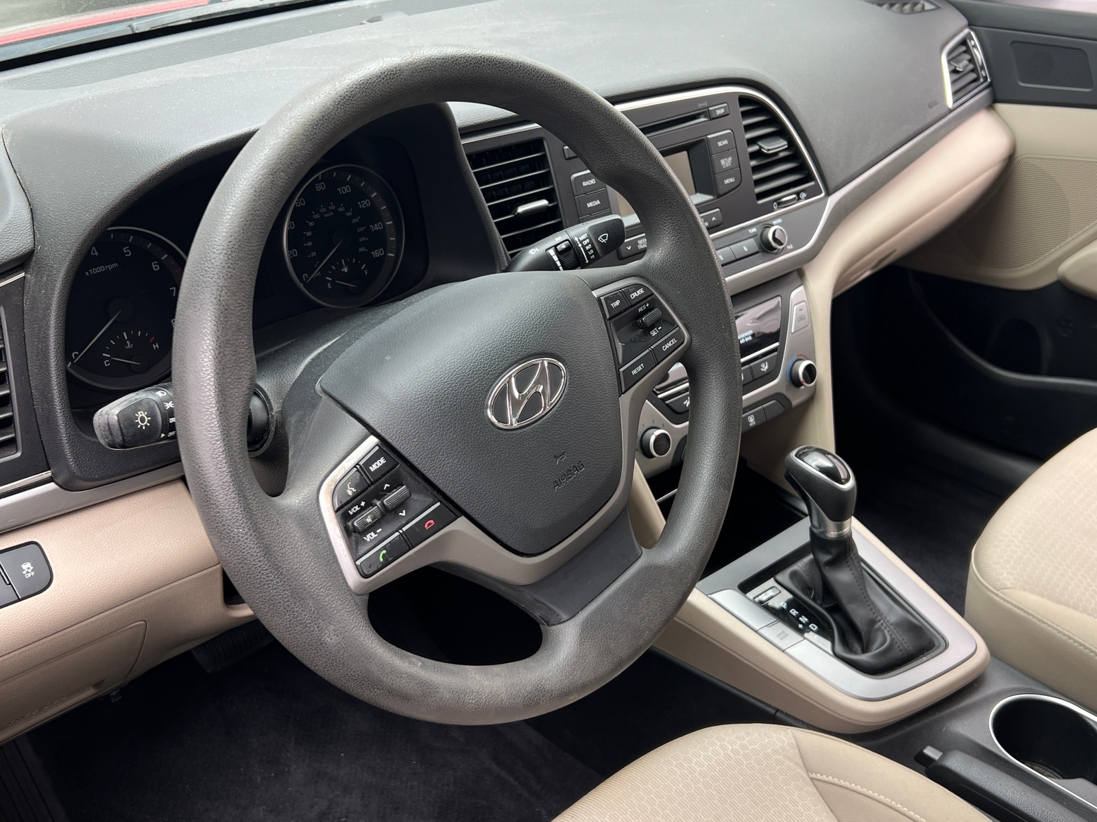 Thumbnail: 2017 Hyundai Elantra - 5