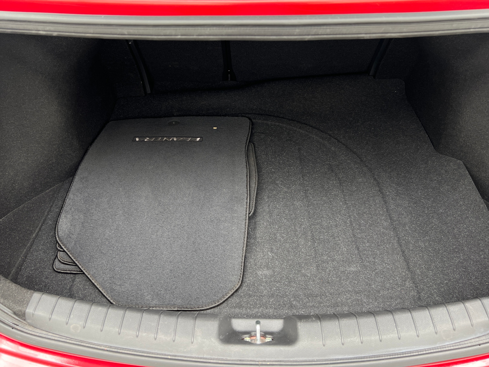 Thumbnail: 2017 Hyundai Elantra - 7