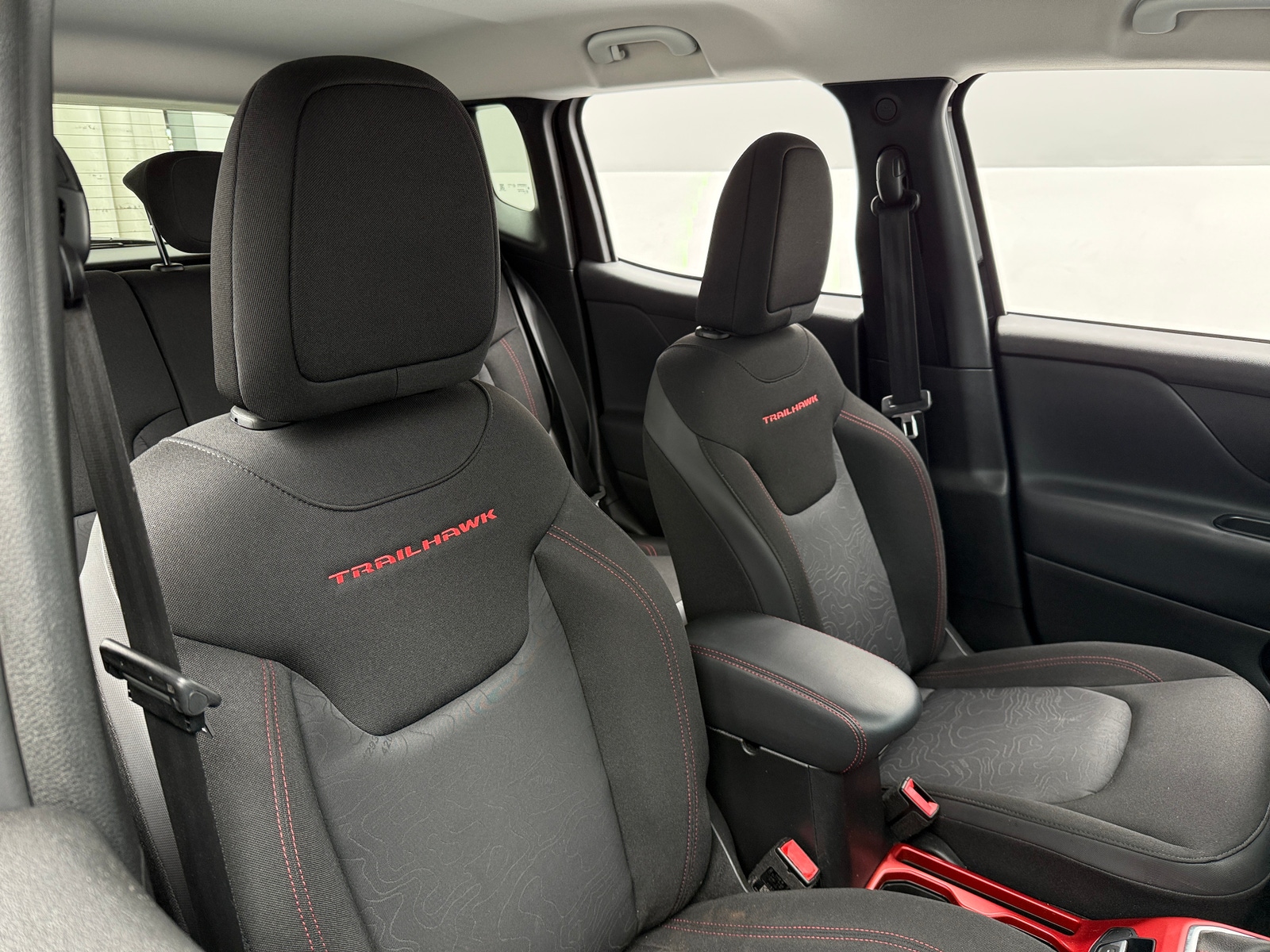 Thumbnail: 2018 Jeep Renegade - 2