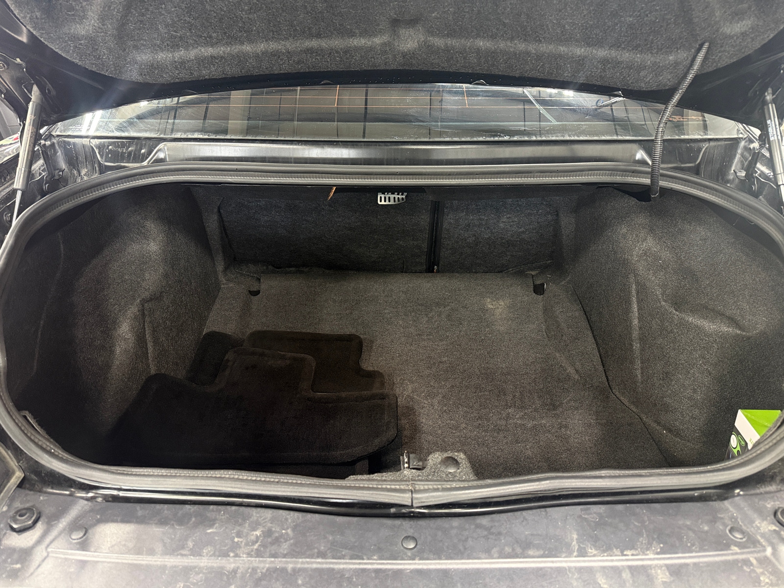 Thumbnail: 2015 Dodge Challenger - 4