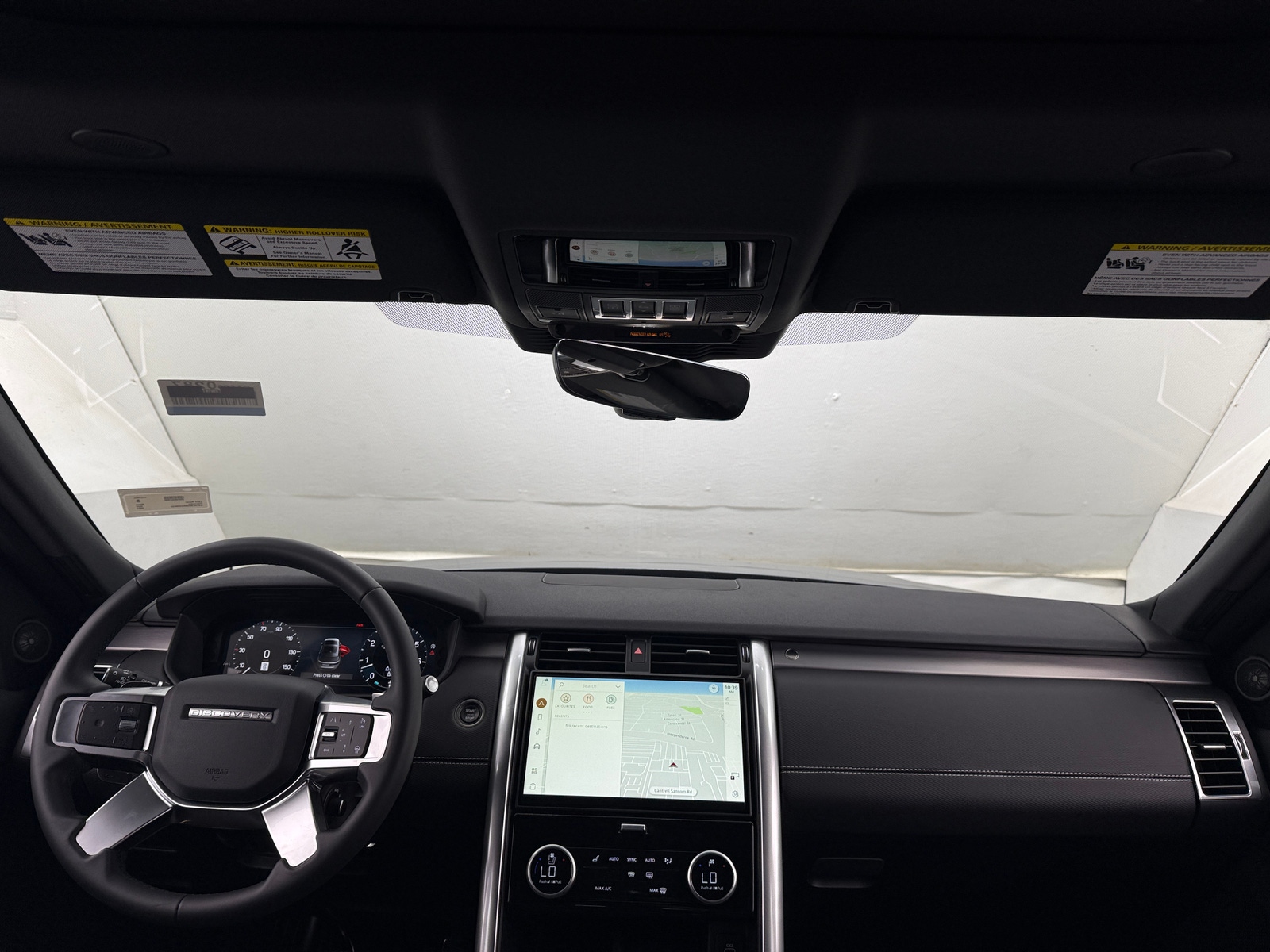 Thumbnail: 2024 Land Rover Discovery - 2