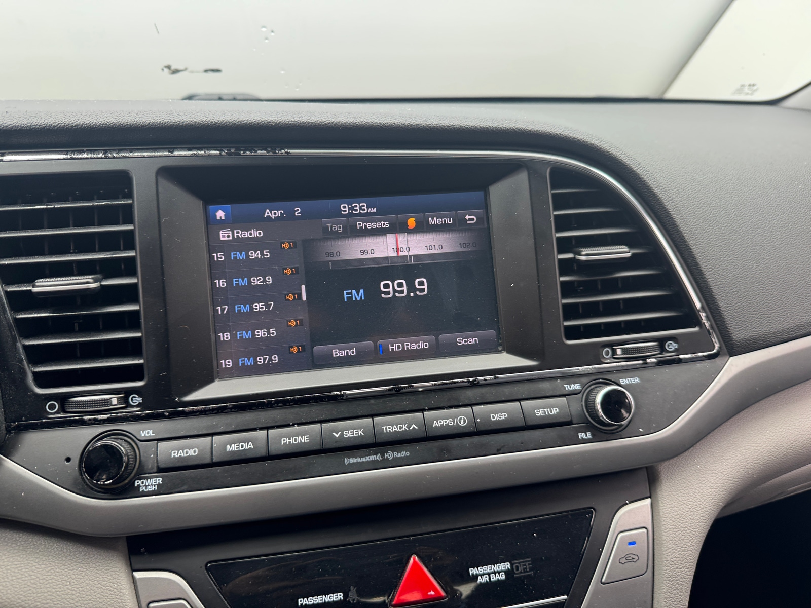 Thumbnail: 2017 Hyundai Elantra - 4