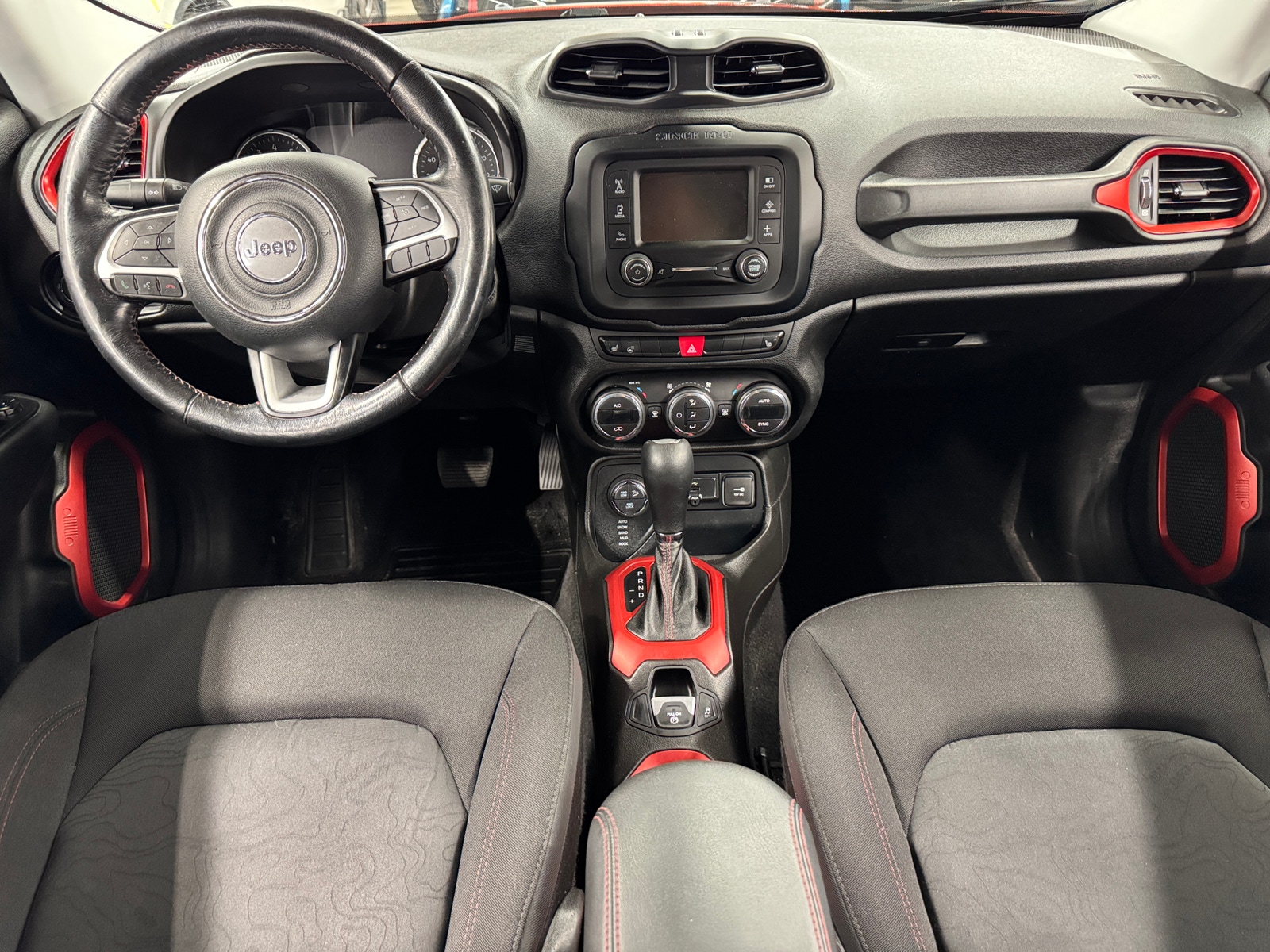 Thumbnail: 2017 Jeep Renegade - 3