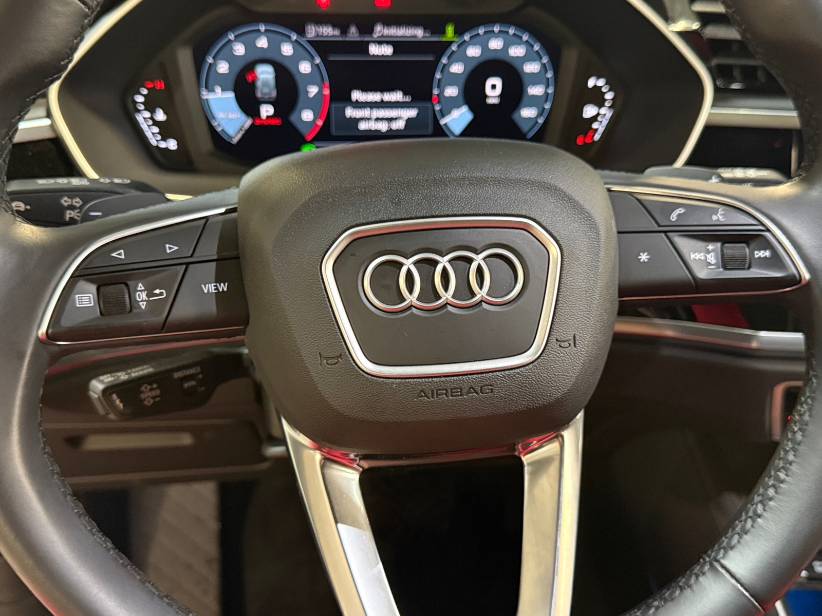 Thumbnail: 2022 Audi Q3 - 4