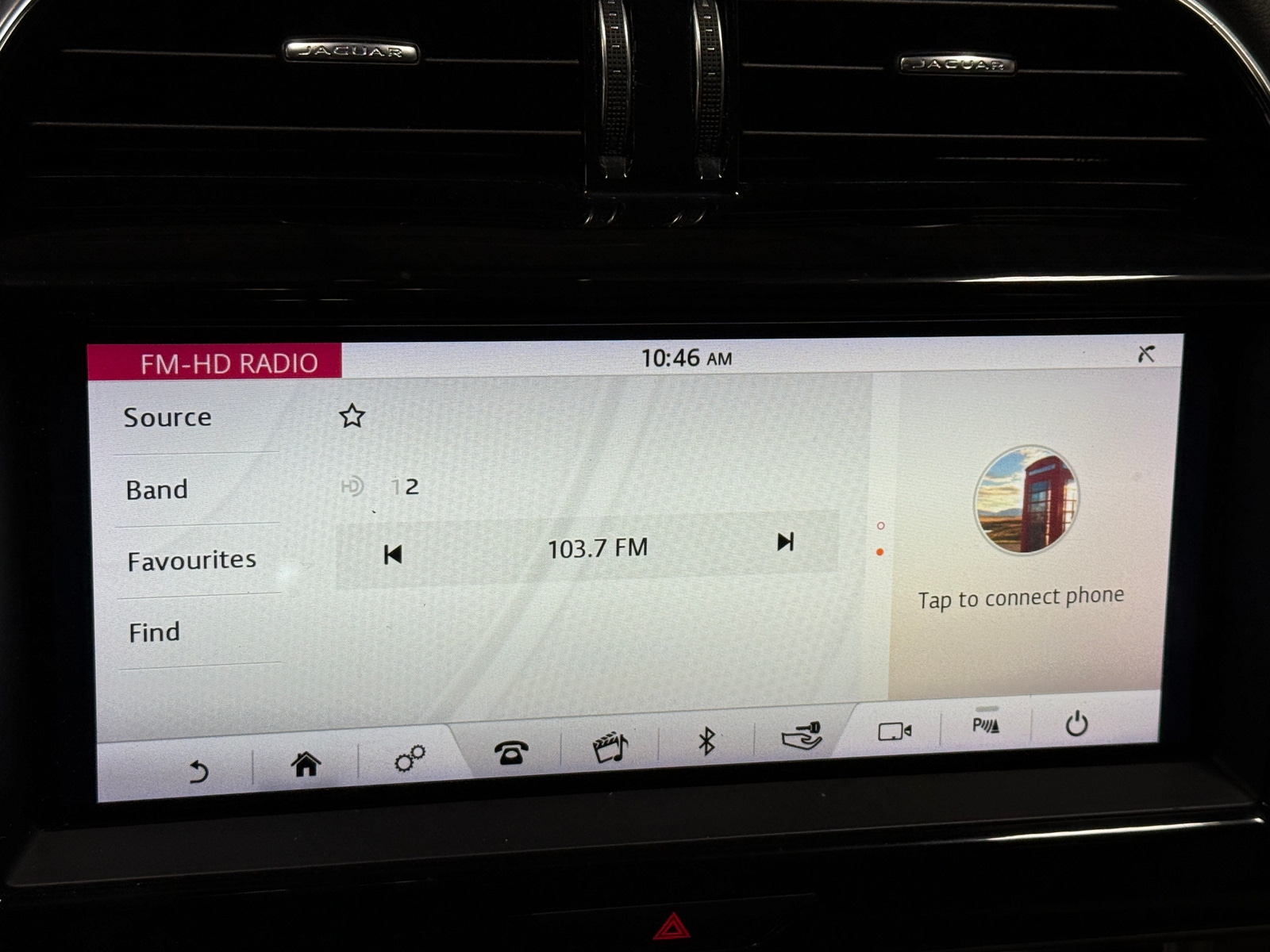 Thumbnail: 2020 Jaguar XE - 3