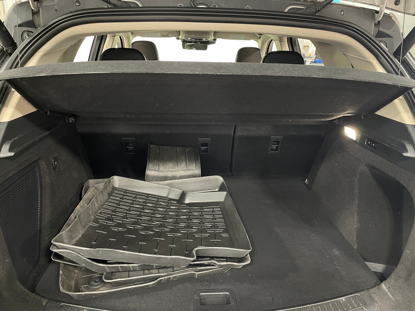 Thumbnail: 2024 Lincoln Corsair - 6