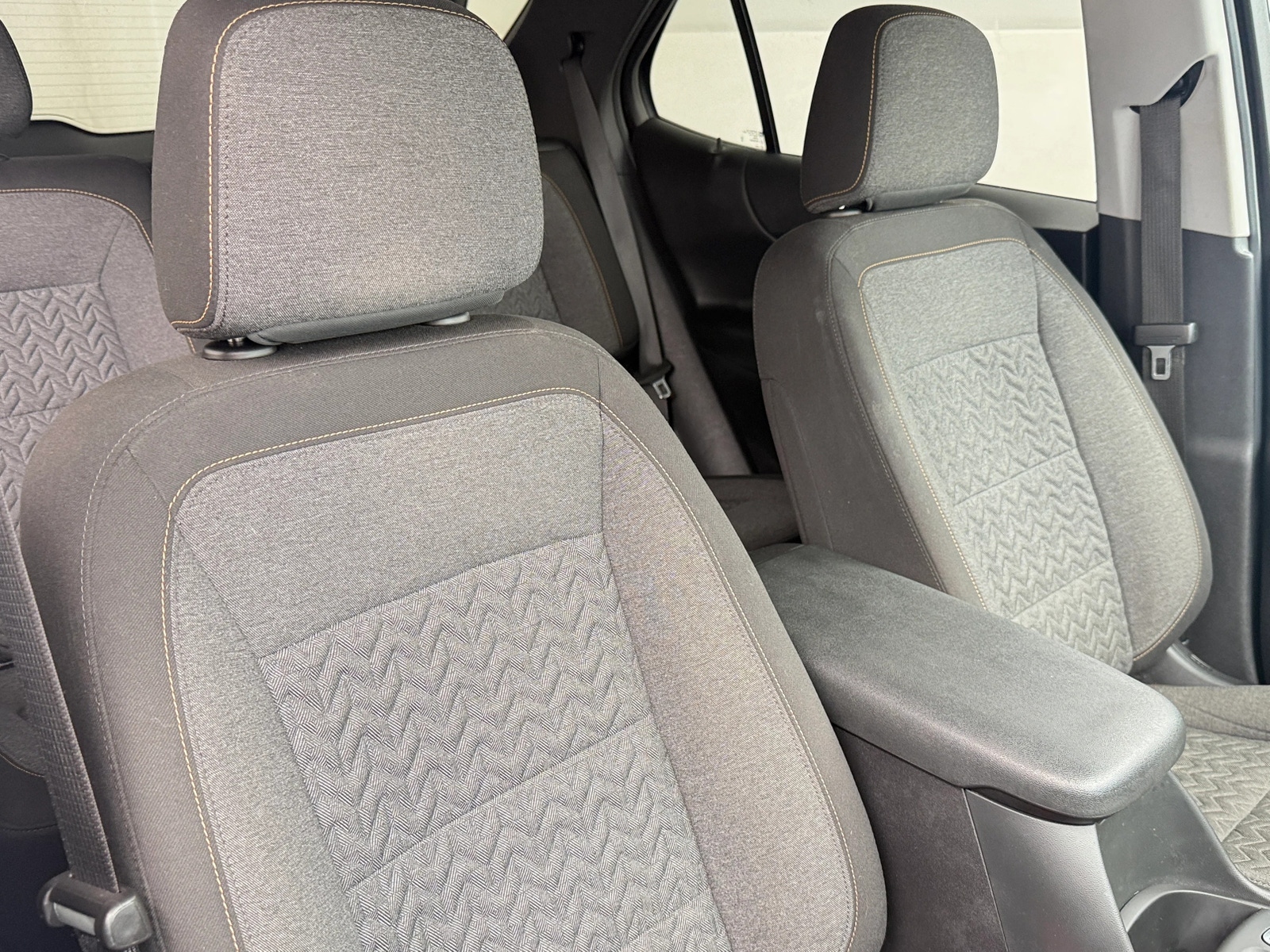 Thumbnail: 2022 Chevrolet Equinox - 2