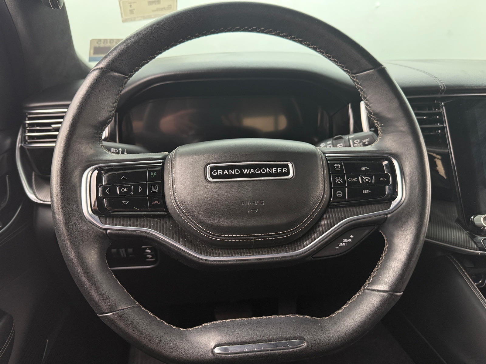 Thumbnail: 2022 Jeep Grand Wagoneer - 4