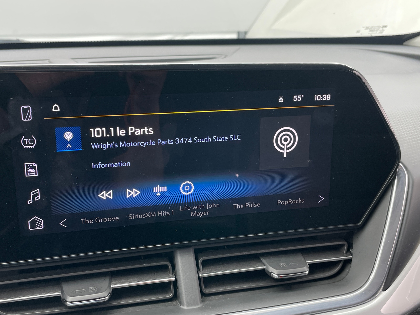 Thumbnail: 2025 Chevrolet Trax - 4