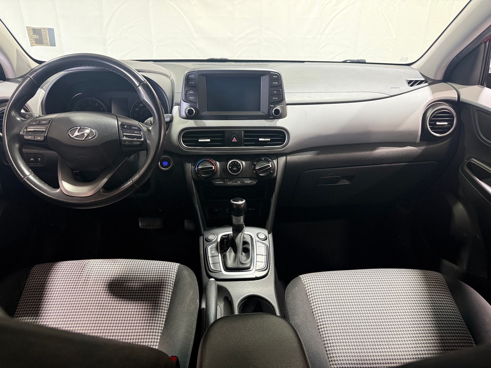 Thumbnail: 2021 Hyundai Kona - 3