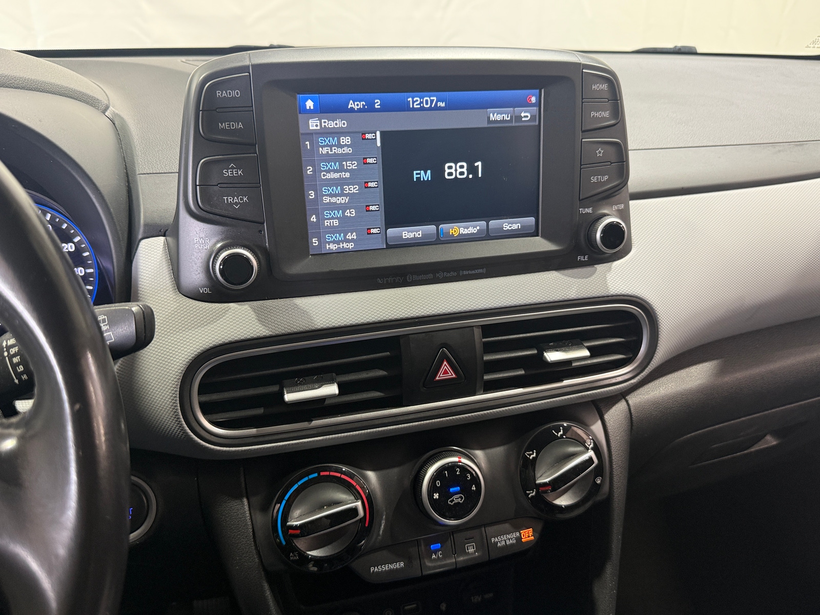 Thumbnail: 2021 Hyundai Kona - 4