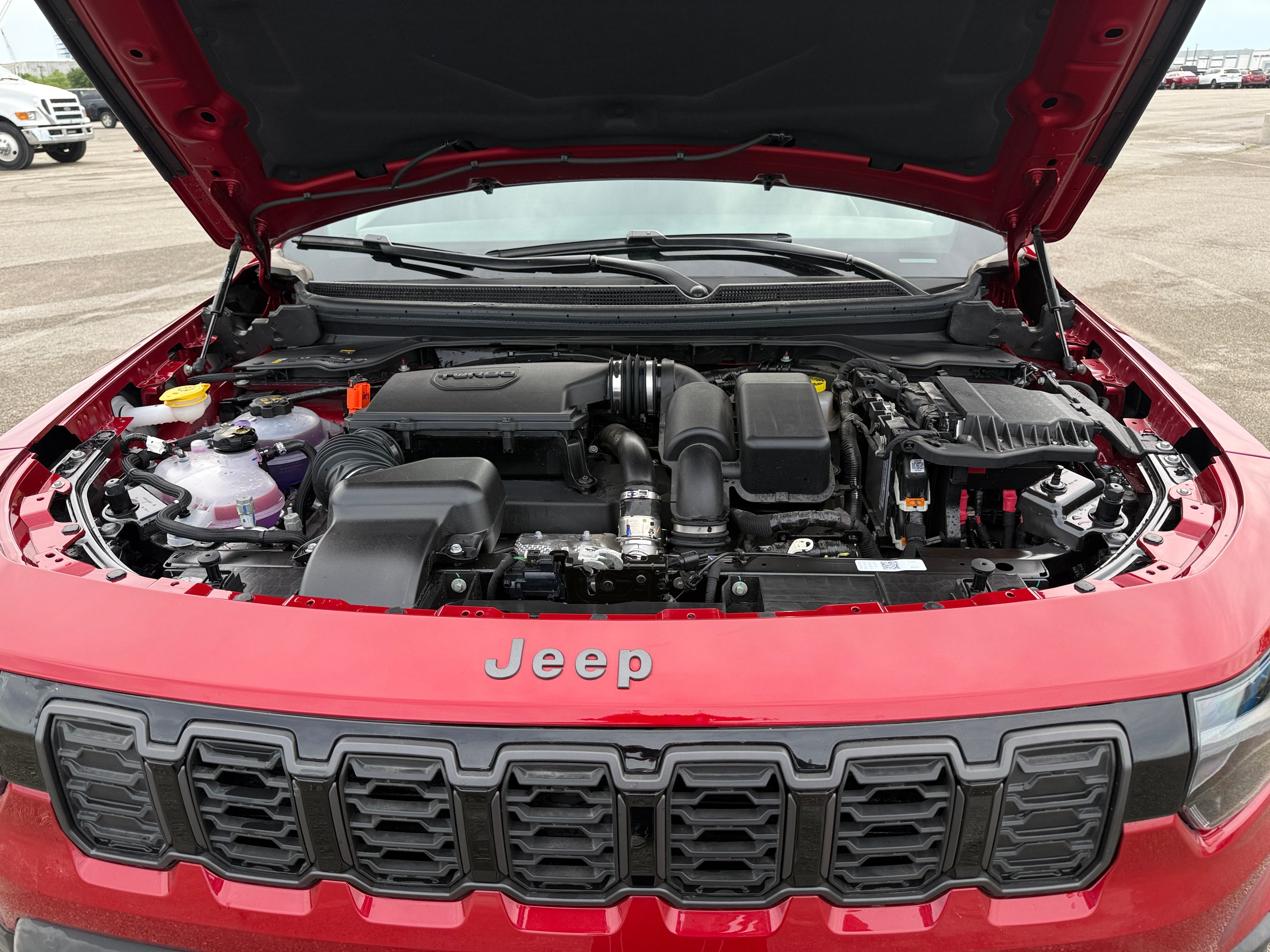 2026 Jeep Cherokee Laredo - Photo 1