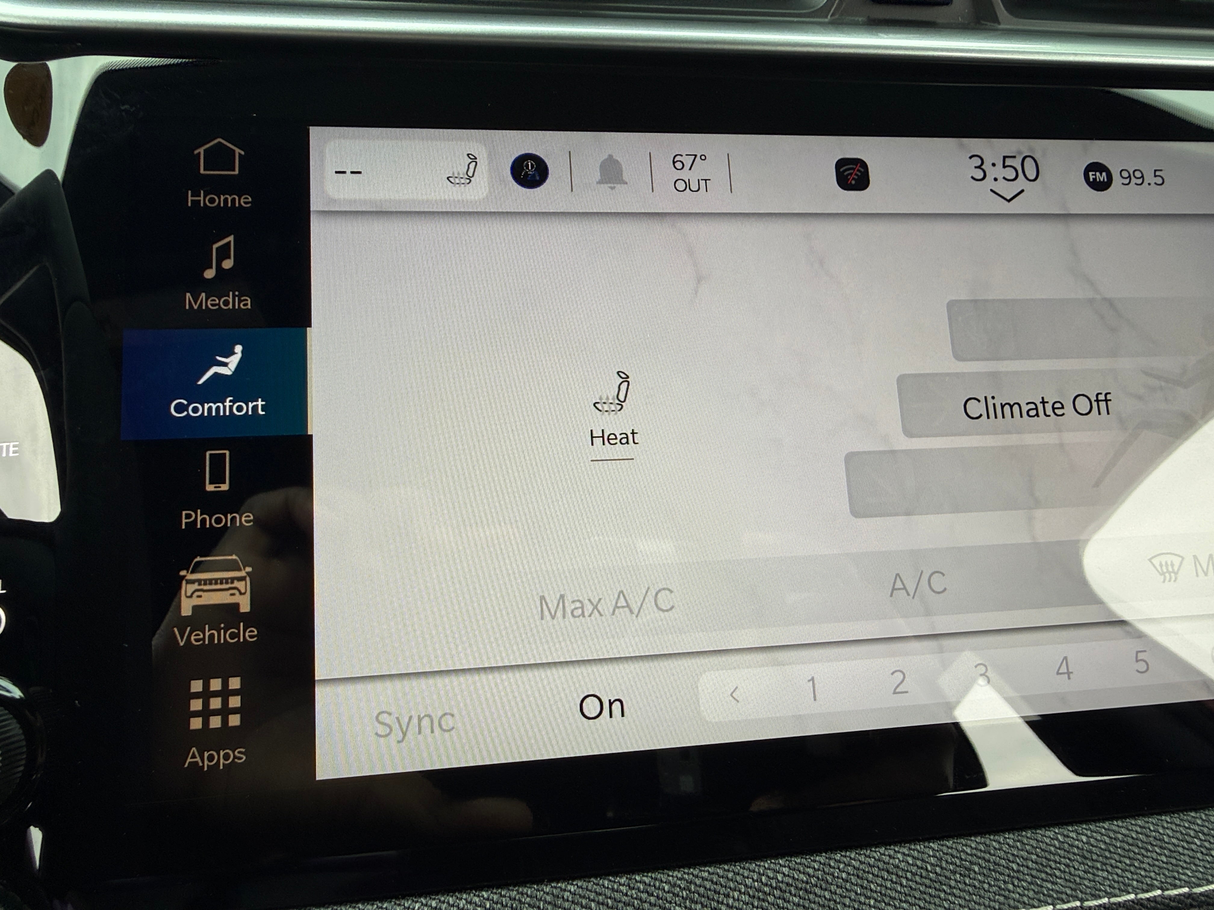 2026 Jeep Cherokee Laredo - Photo 16