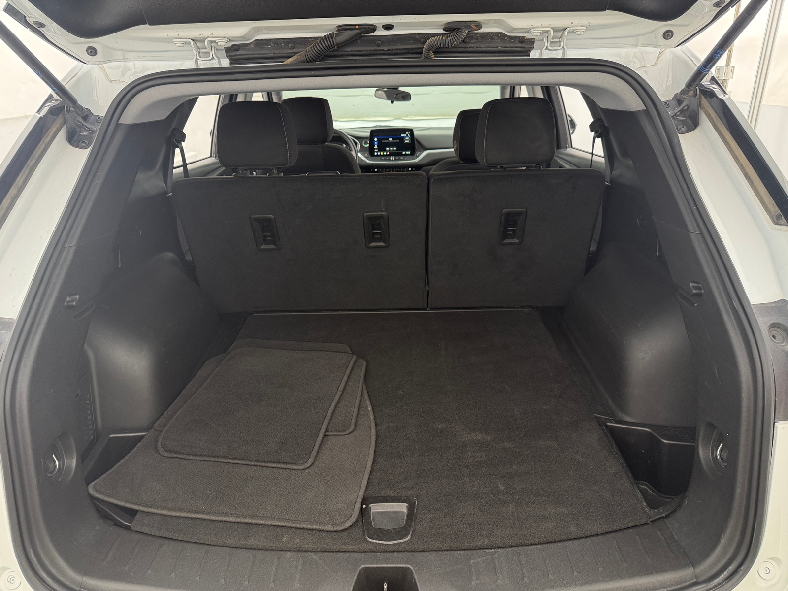 Thumbnail: 2025 Chevrolet Blazer - 7