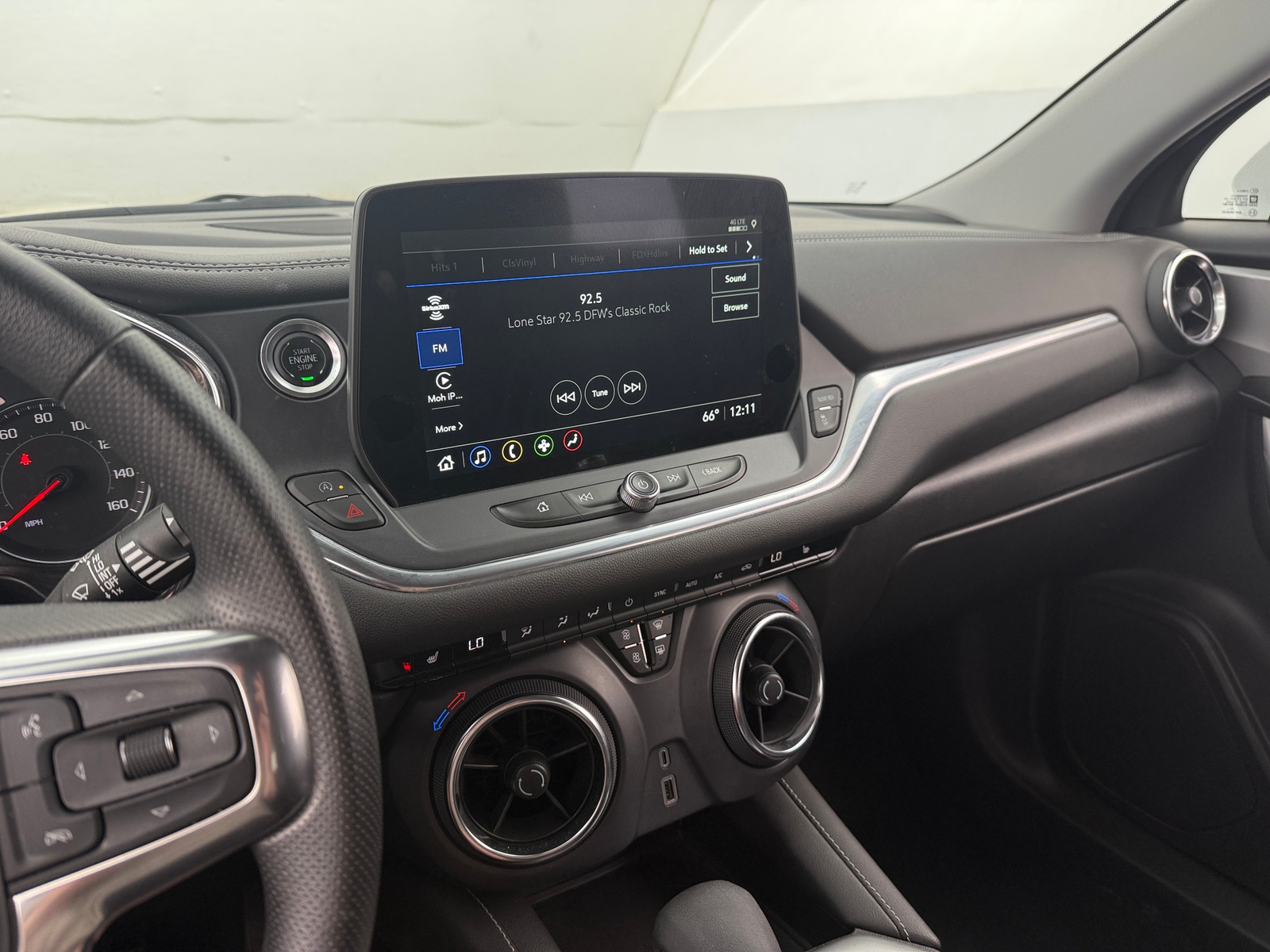 Thumbnail: 2025 Chevrolet Blazer - 4