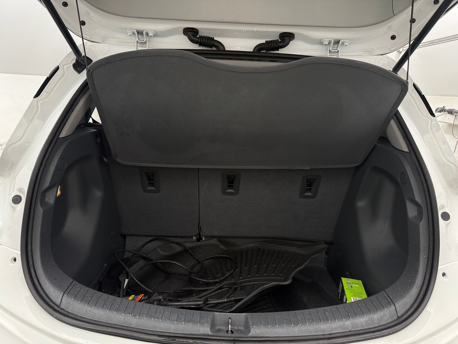 Thumbnail: 2017 Chevrolet Bolt EV - 7