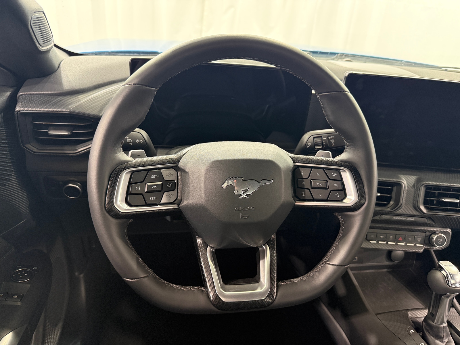 Thumbnail: 2025 Ford Mustang - 5