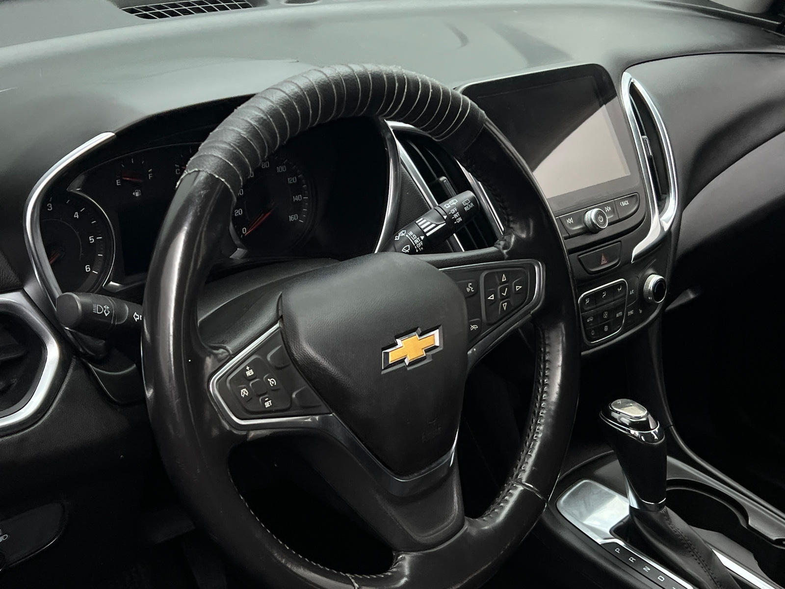 Thumbnail: 2018 Chevrolet Equinox - 5