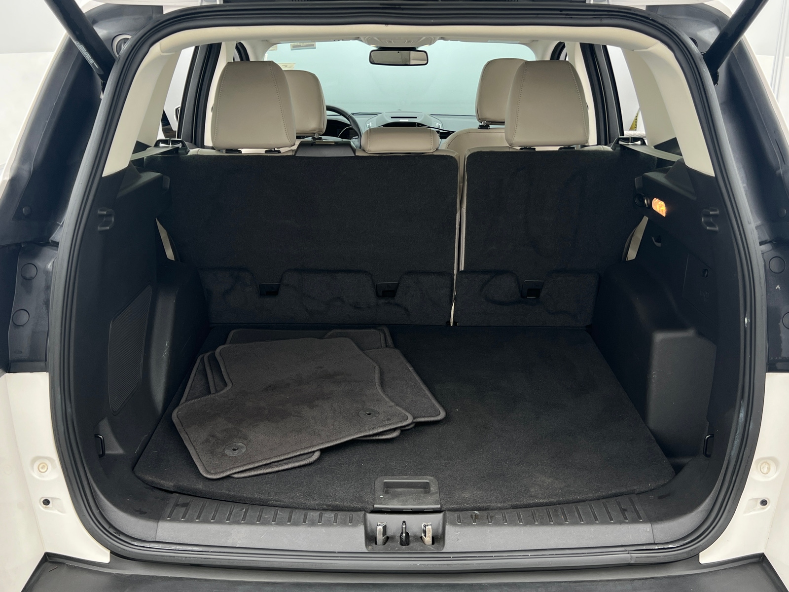 Thumbnail: 2018 Ford Escape - 6