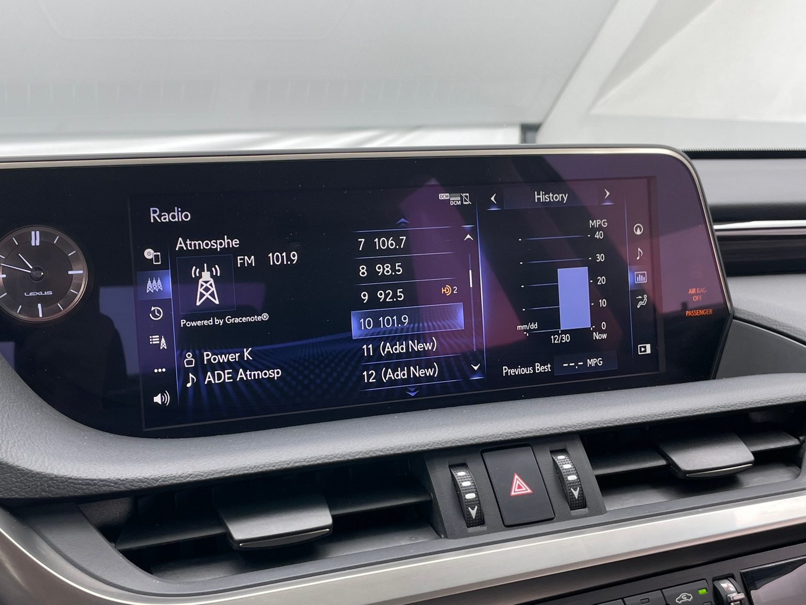 Thumbnail: 2020 Lexus ES - 3