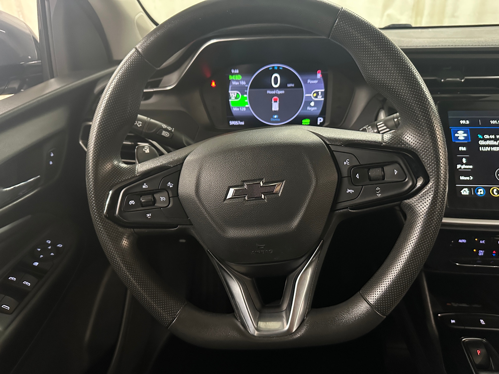 Thumbnail: 2023 Chevrolet Bolt EUV - 5