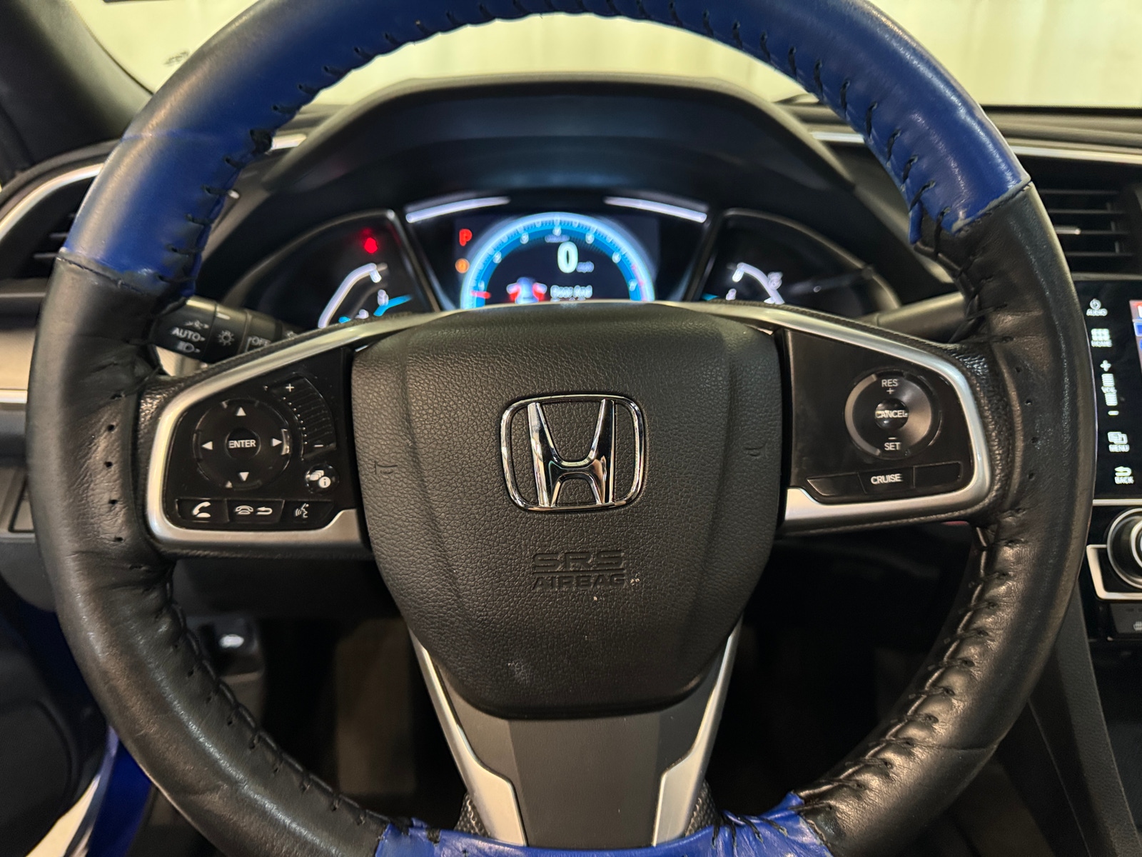 Thumbnail: 2016 Honda Civic - 4