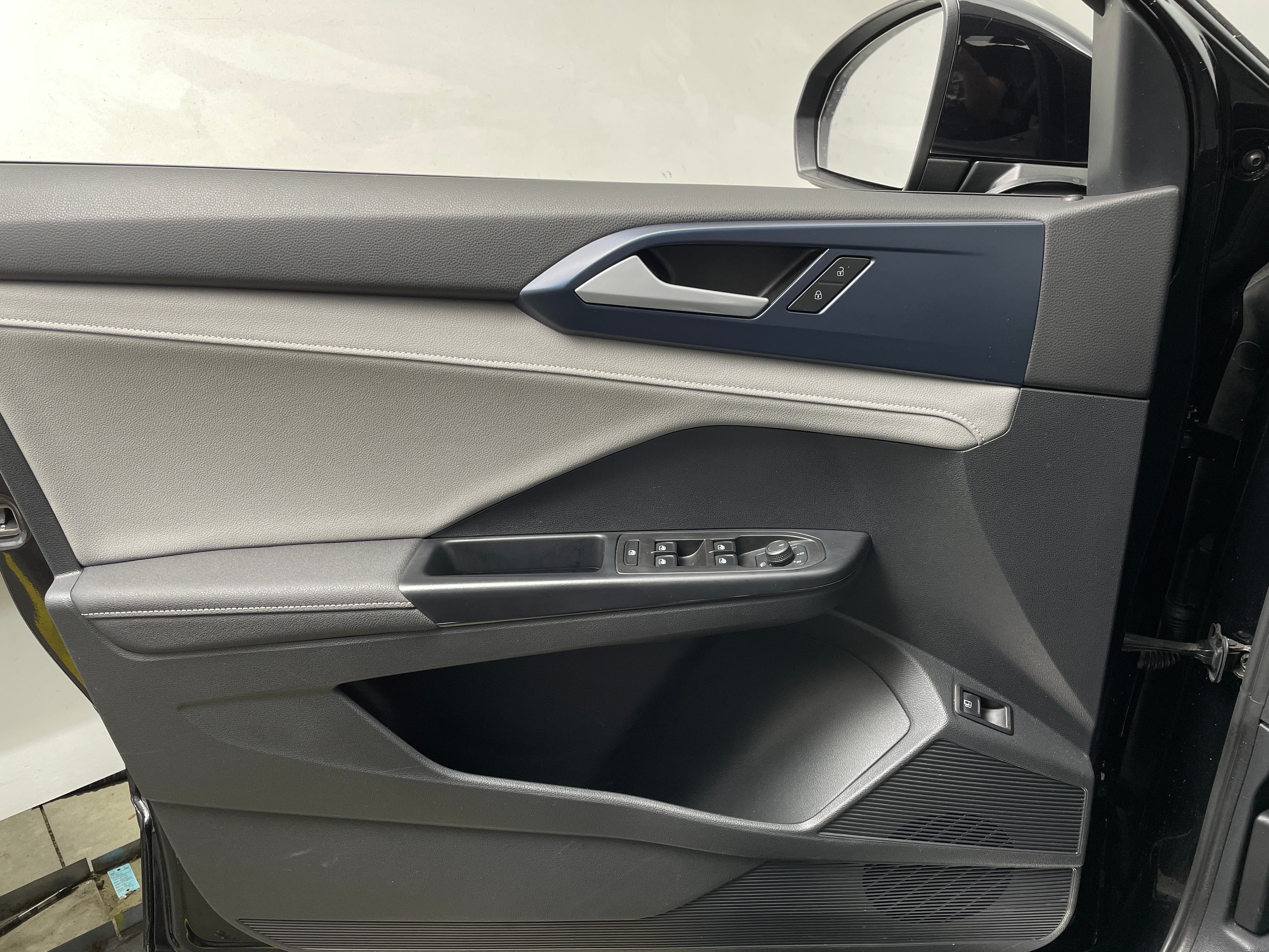 2024 Volkswagen Taos