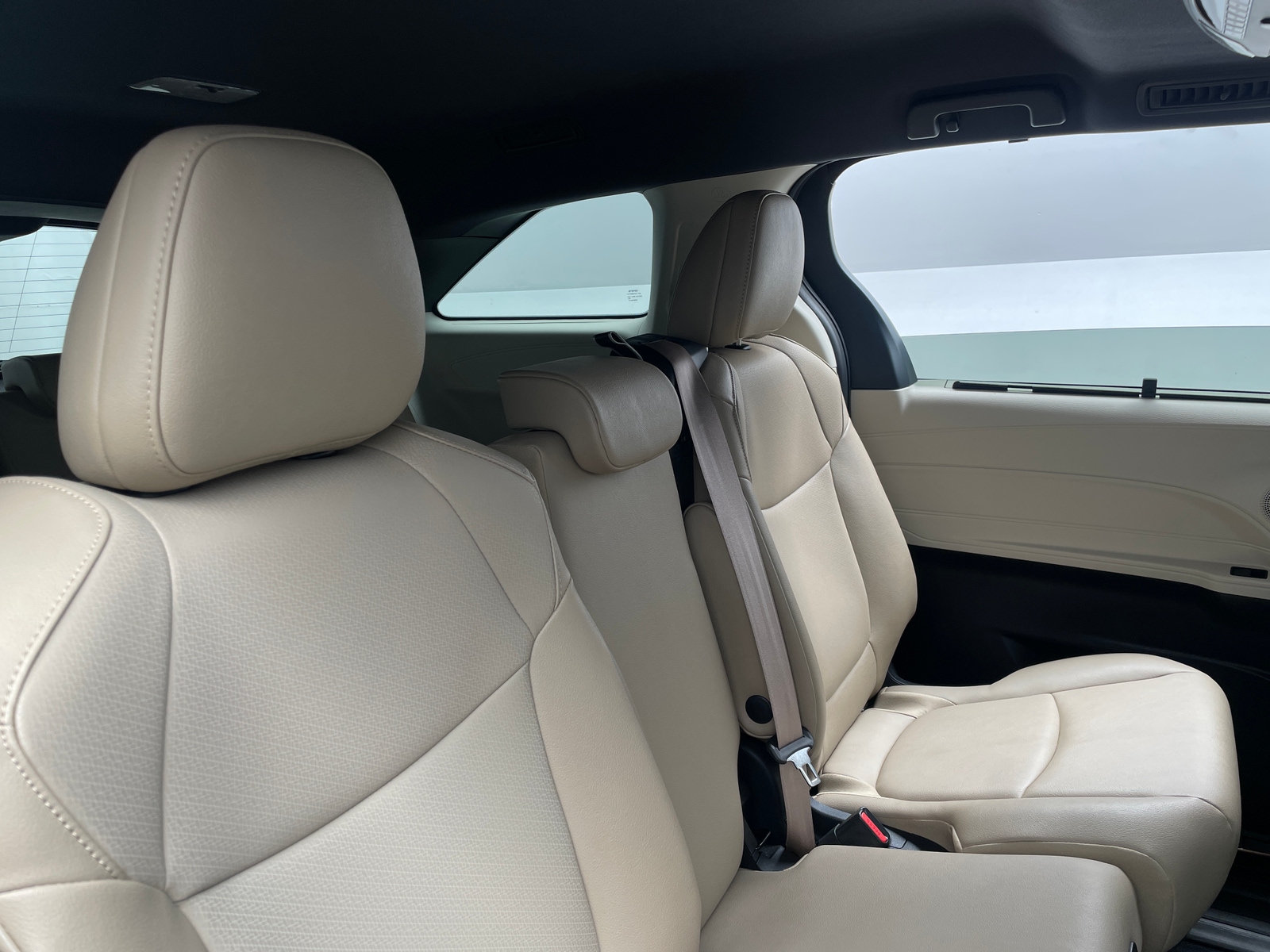 Thumbnail: 2023 Toyota Sienna - 5