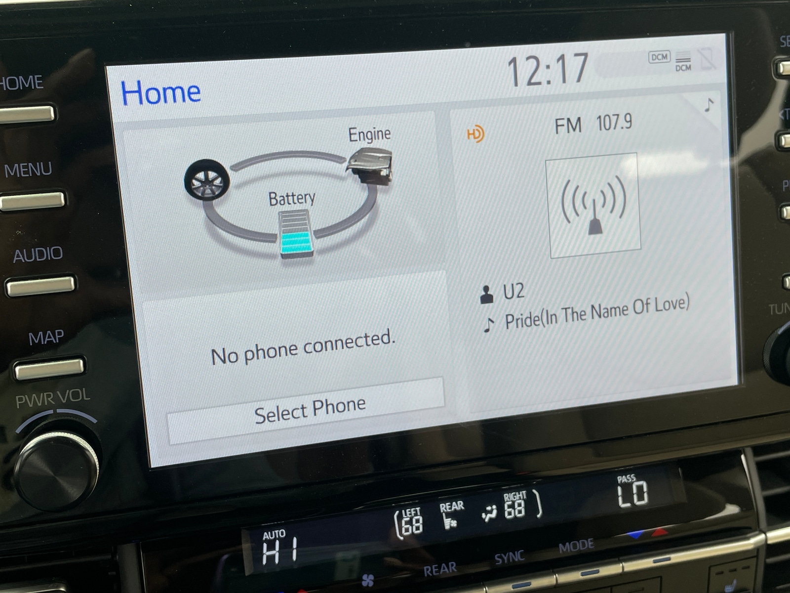 Thumbnail: 2023 Toyota Sienna - 3