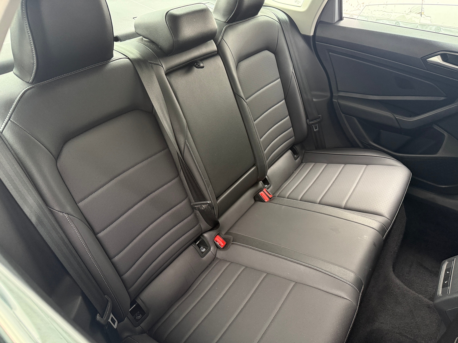 Thumbnail: 2021 Volkswagen Jetta - 6