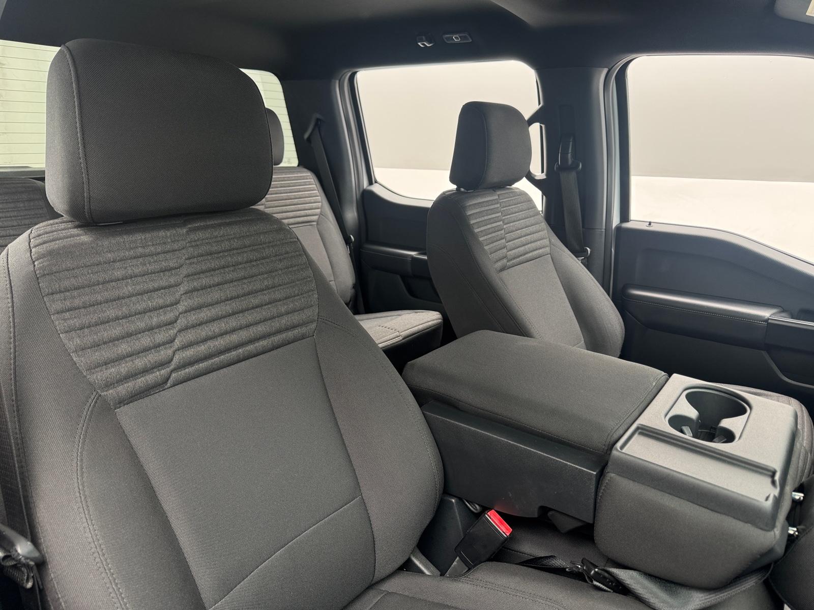 Thumbnail: 2022 Ford Econoline - 2