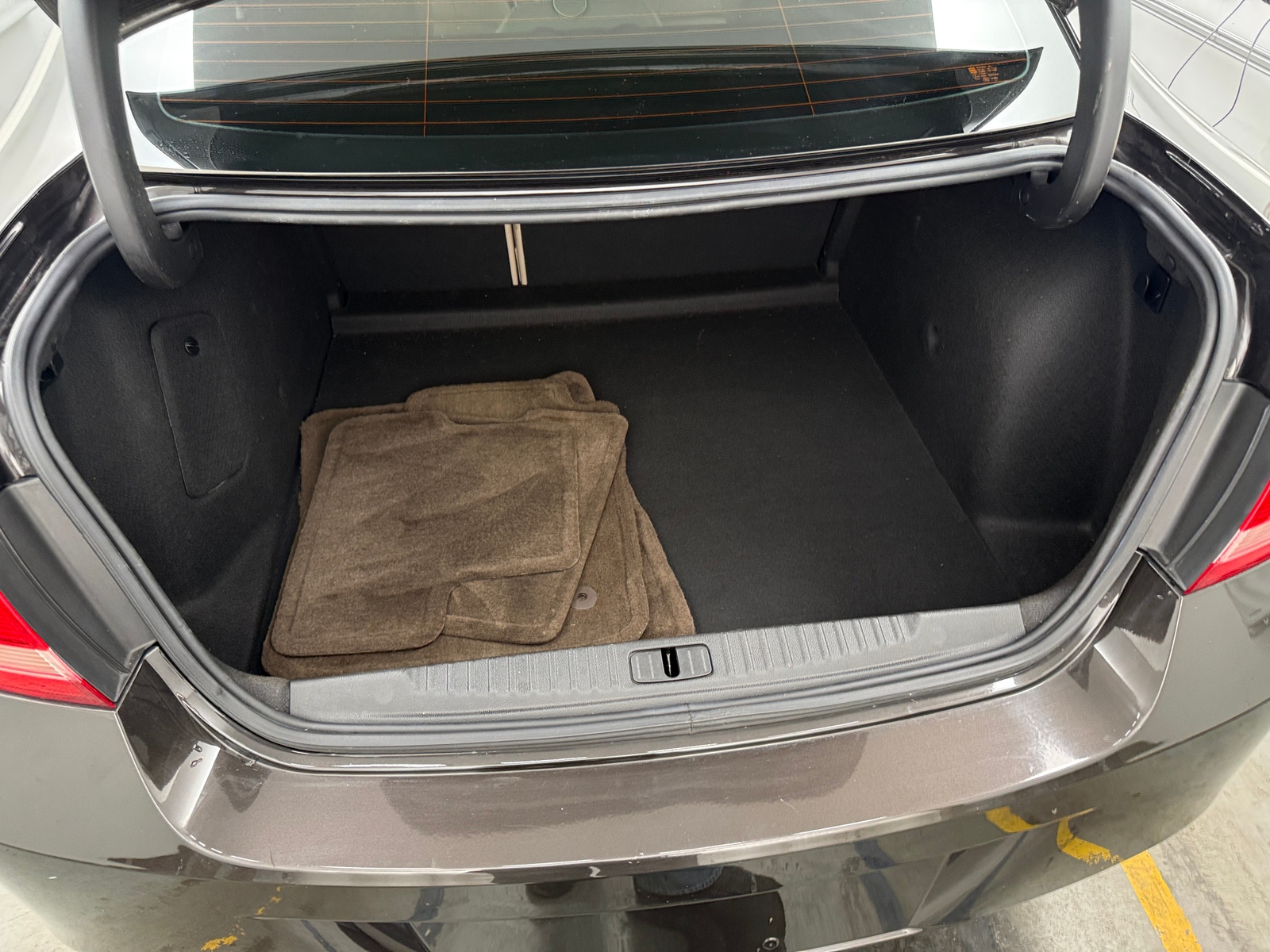 Thumbnail: 2013 Buick Verano - 7