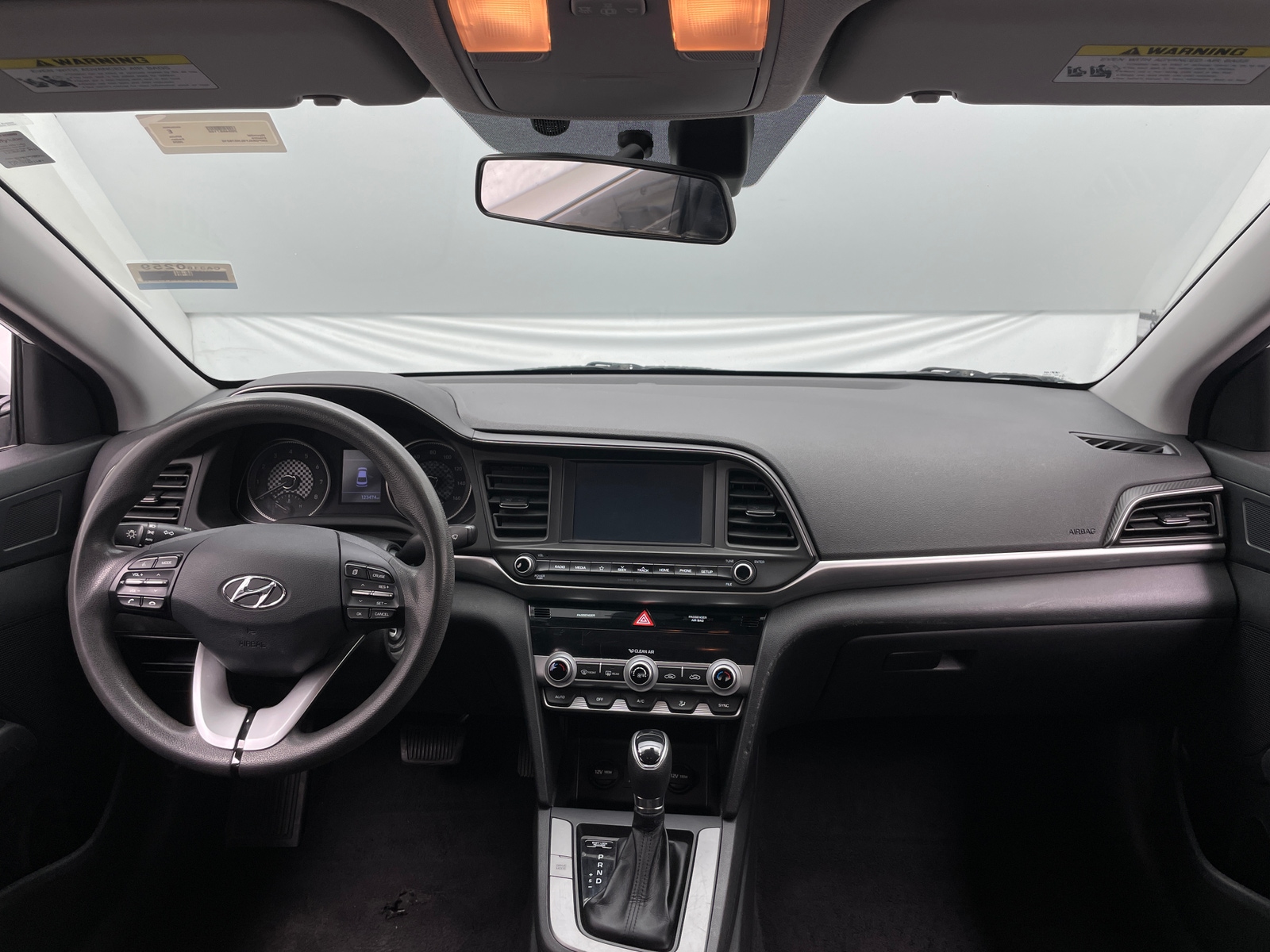 Thumbnail: 2020 Hyundai Elantra - 3