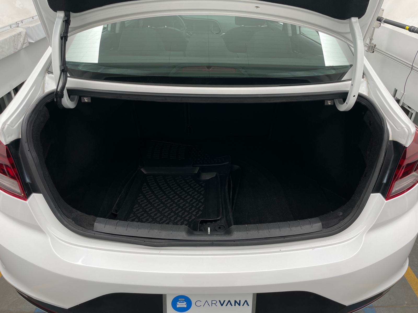 Thumbnail: 2020 Hyundai Elantra - 7