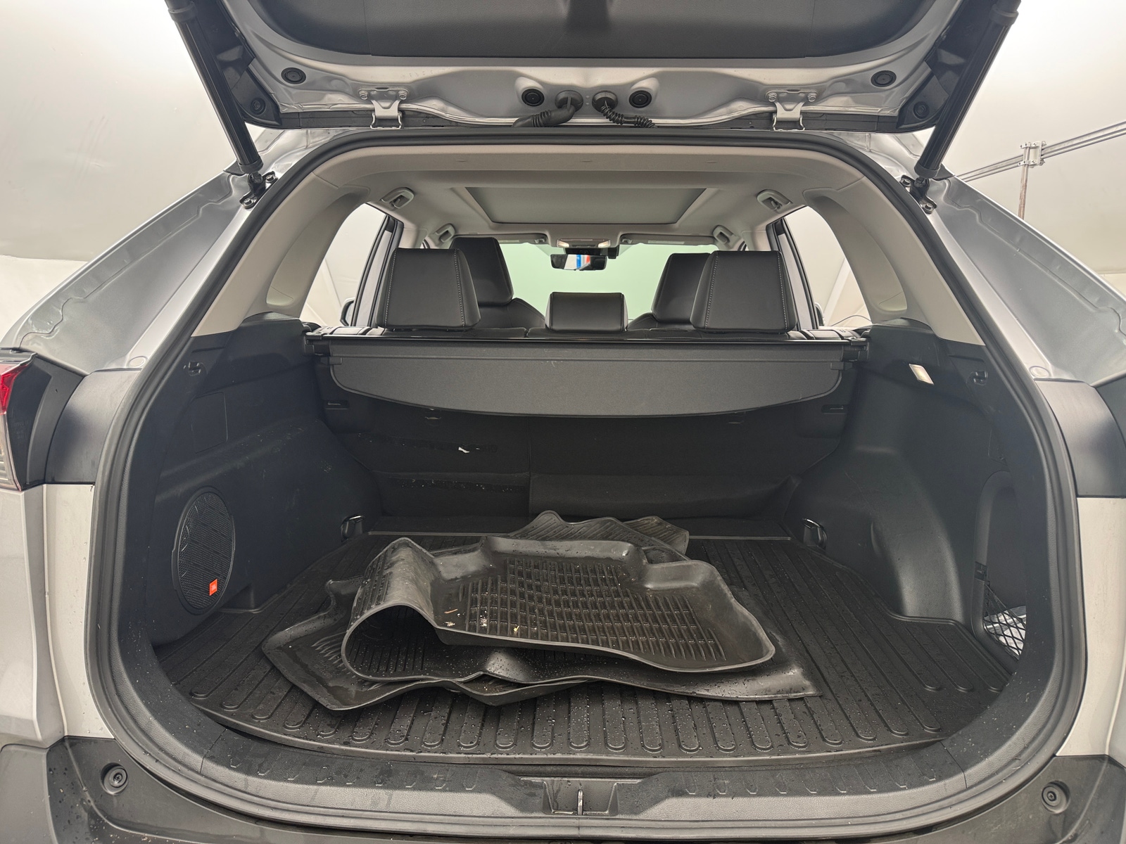 Thumbnail: 2023 Toyota RAV4 - 6