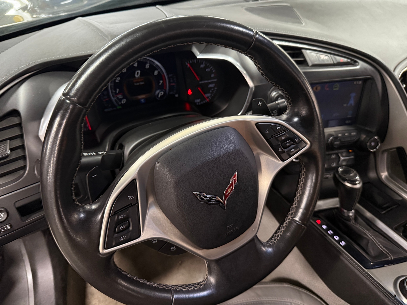 Thumbnail: 2015 Chevrolet Corvette - 3