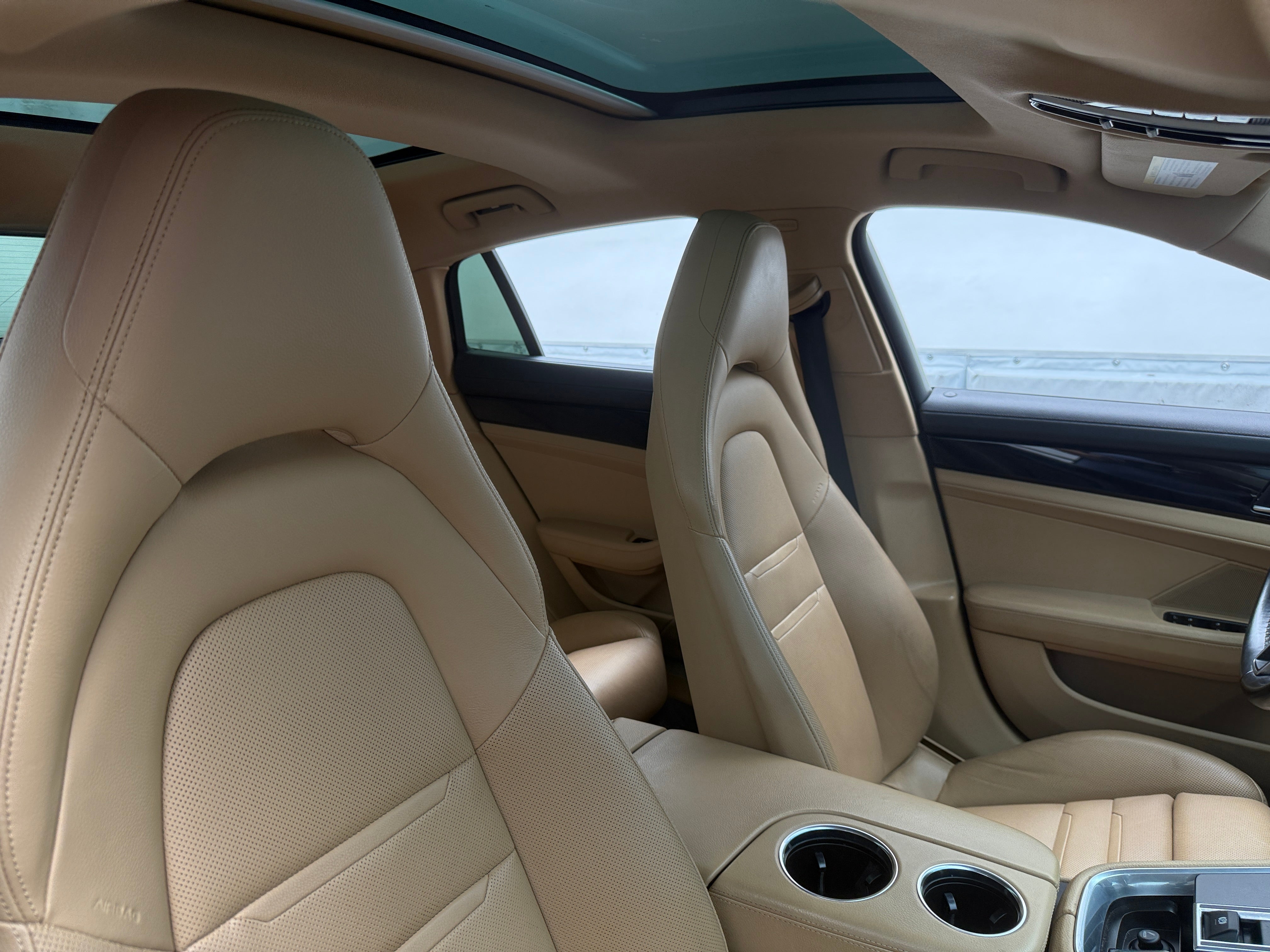 2018 Porsche Panamera