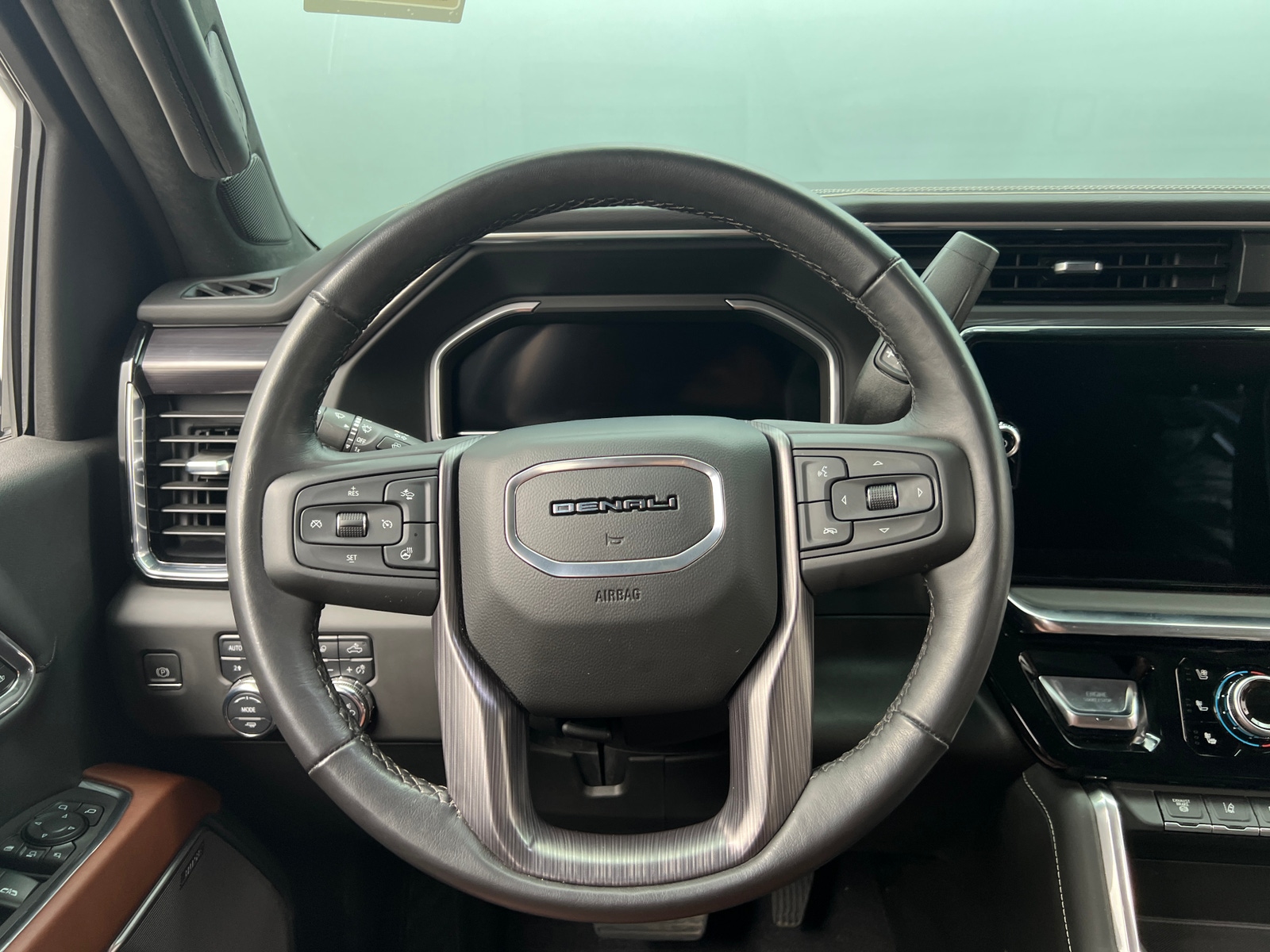 Thumbnail: 2024 GMC Sierra 2500 - 4