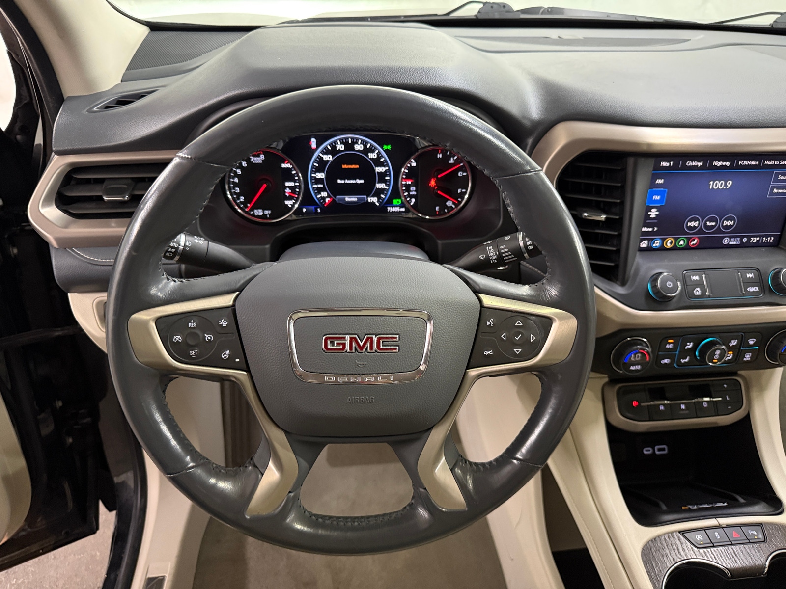 Thumbnail: 2022 GMC Acadia - 4