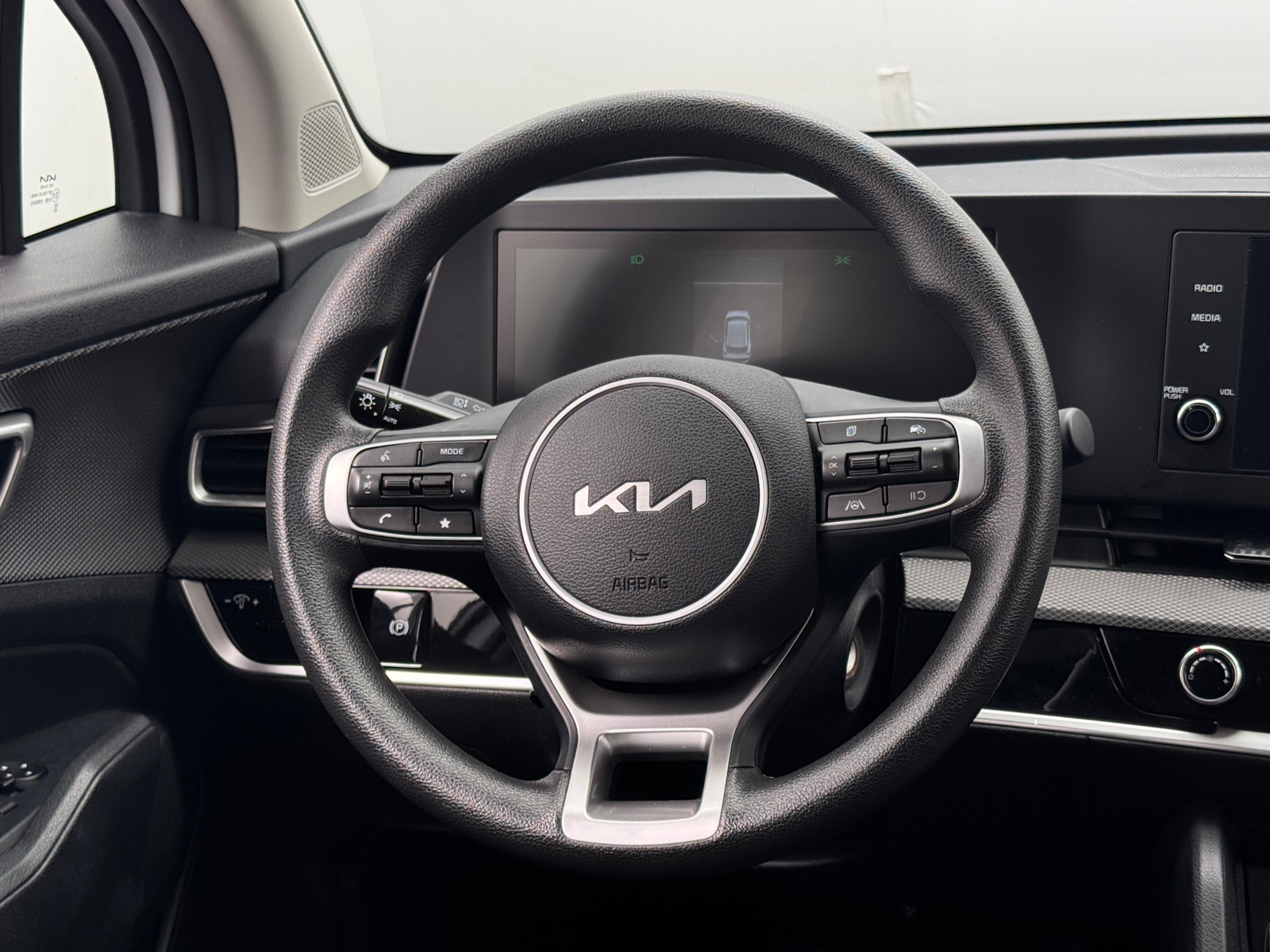 Thumbnail: 2025 Kia Sportage - 5