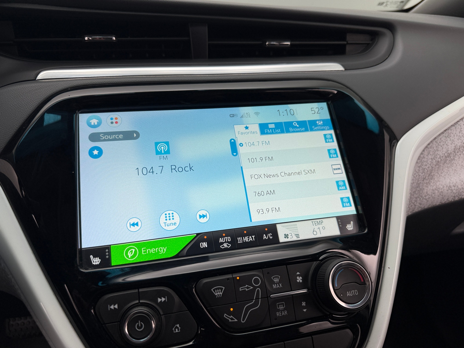 Thumbnail: 2021 Chevrolet Bolt EV - 4