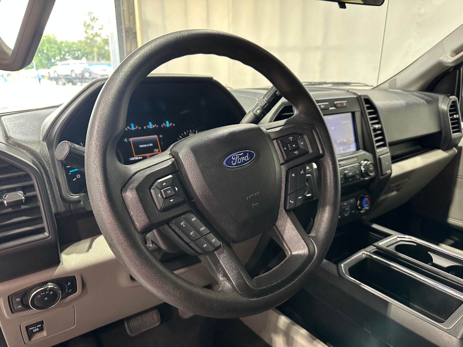 Thumbnail: 2020 Ford Econoline - 5