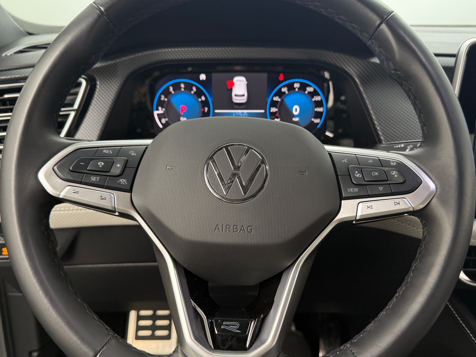 Thumbnail: 2025 Volkswagen Atlas - 4