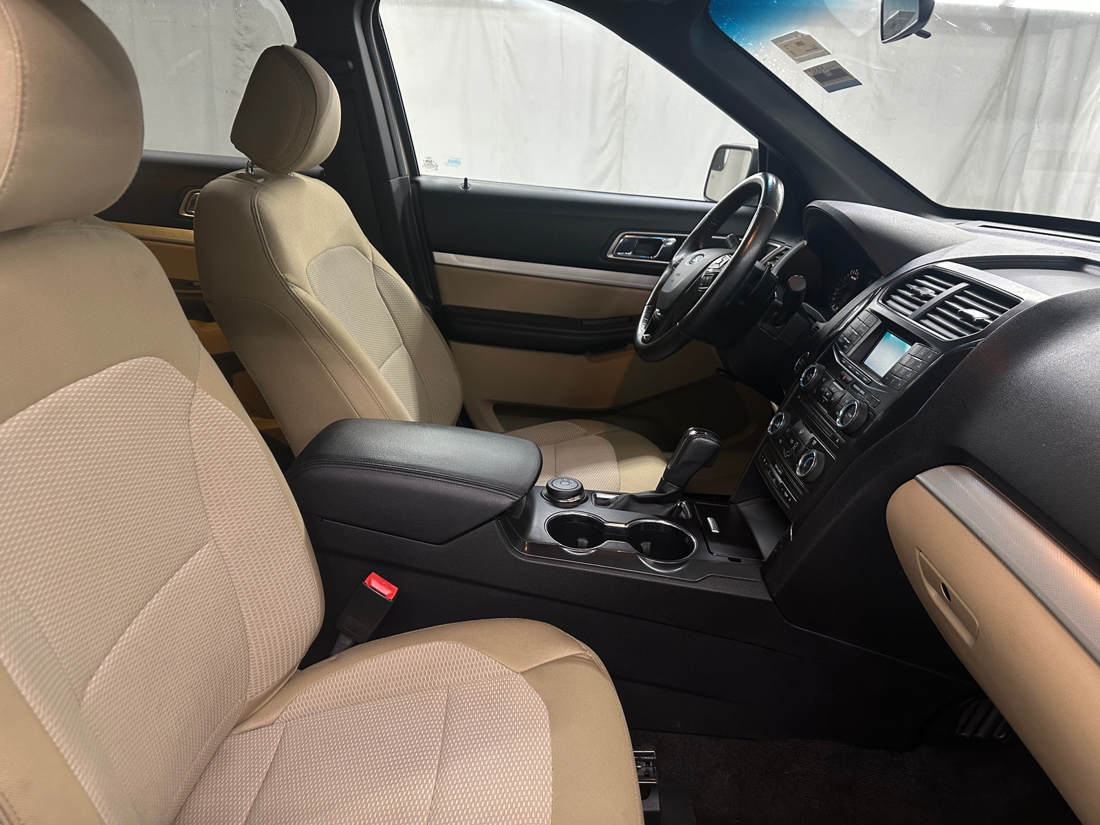 Thumbnail: 2017 Ford Explorer - 2