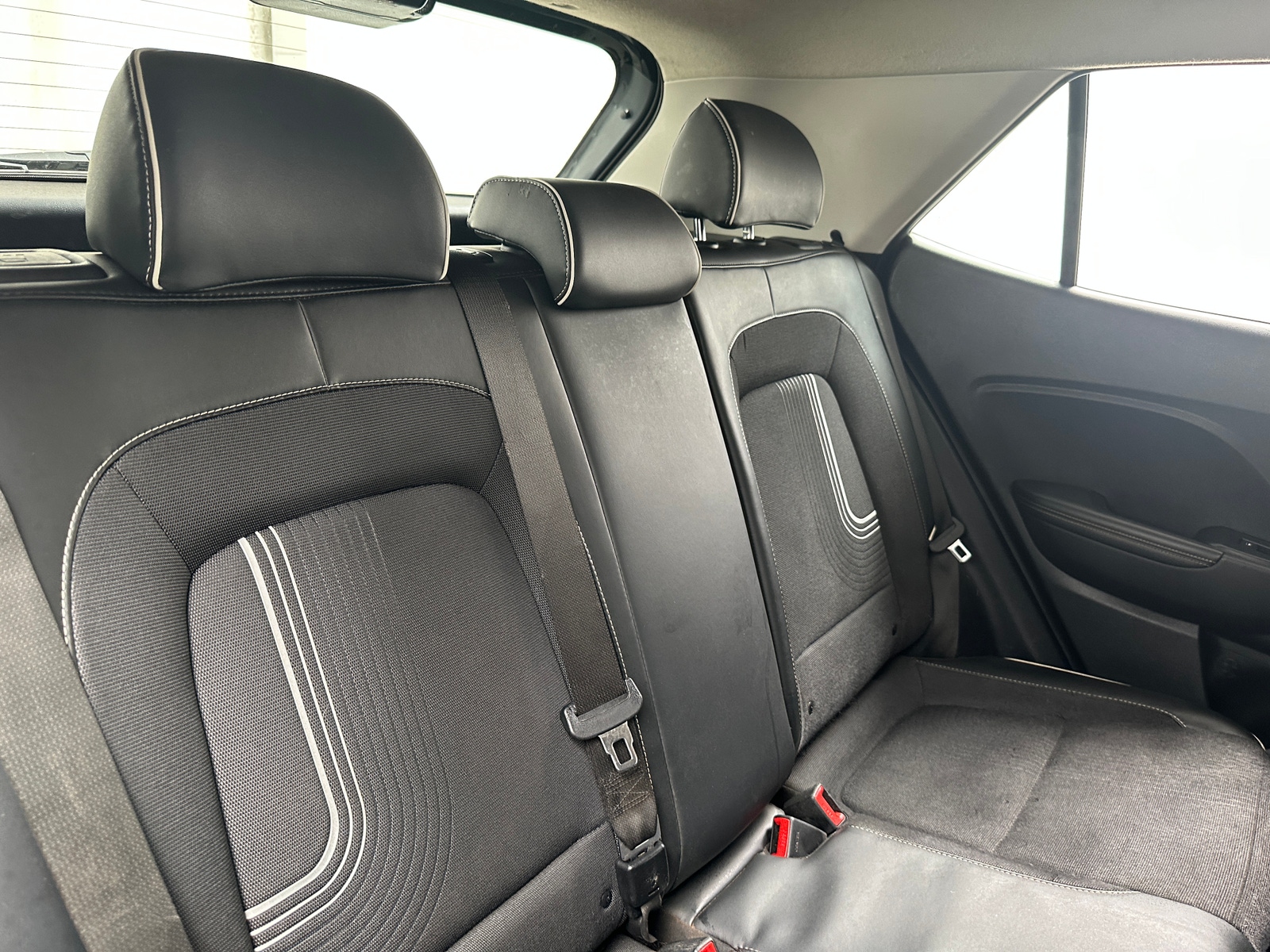 Thumbnail: 2024 Hyundai Venue - 6