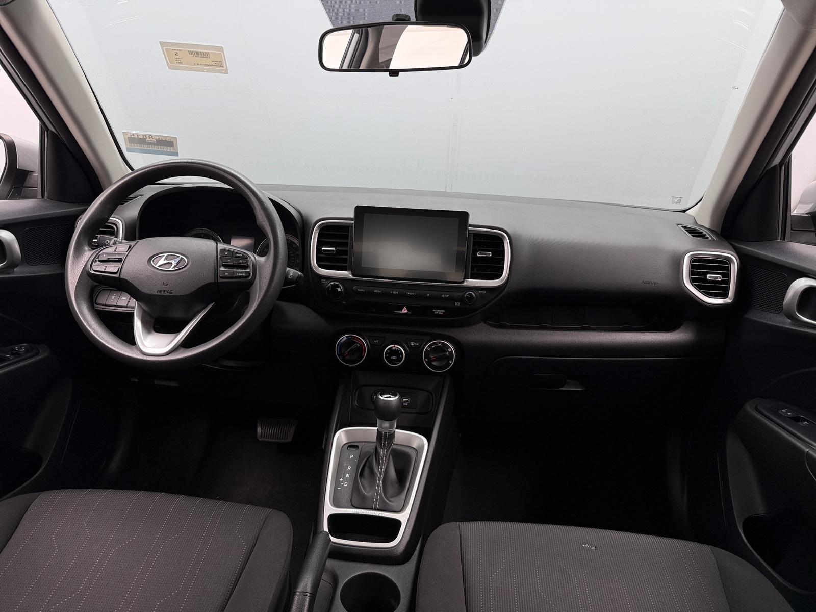 Thumbnail: 2021 Hyundai Venue - 3