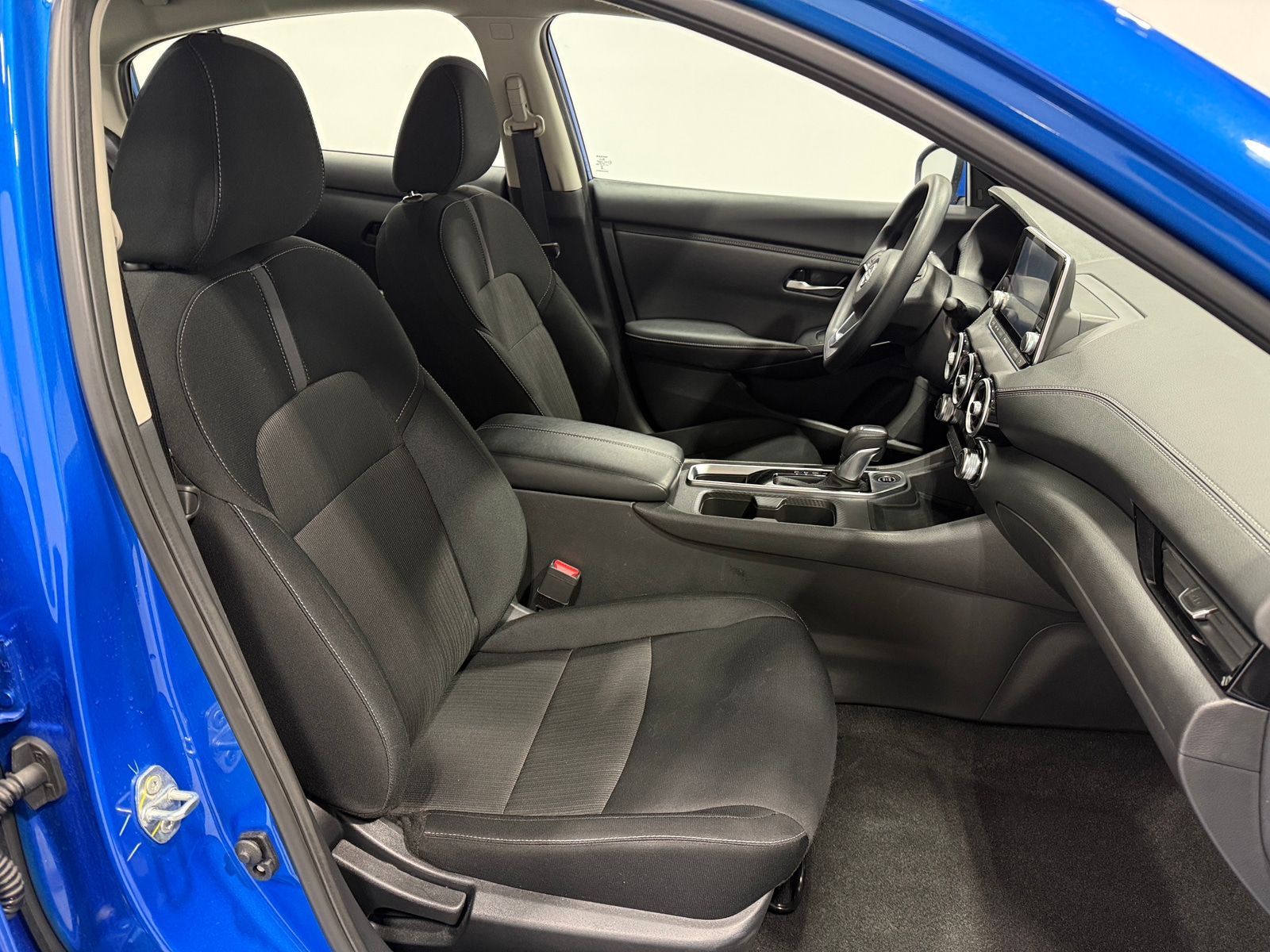 Thumbnail: 2025 Nissan Sentra - 2