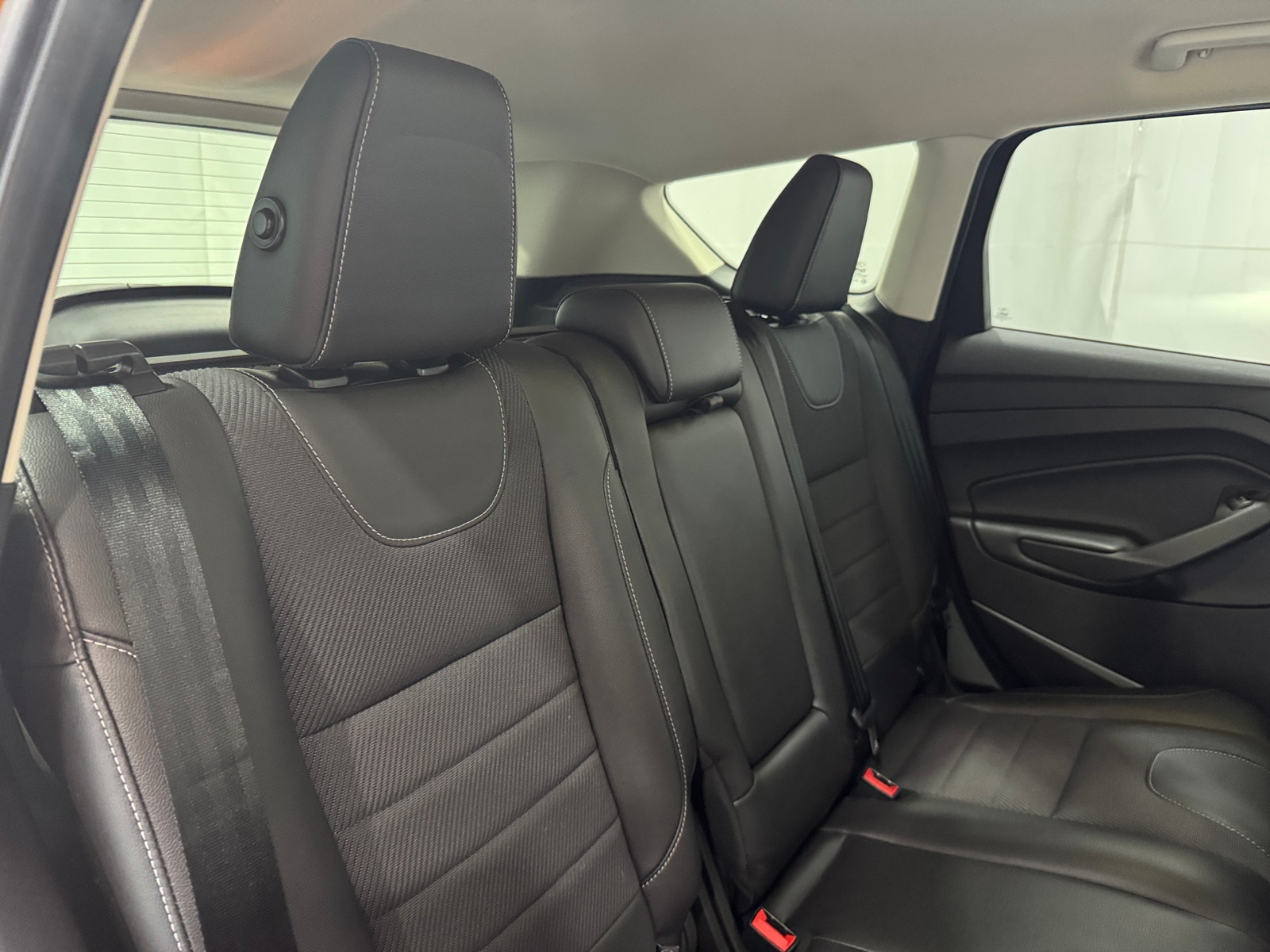 Thumbnail: 2016 Ford Escape - 6